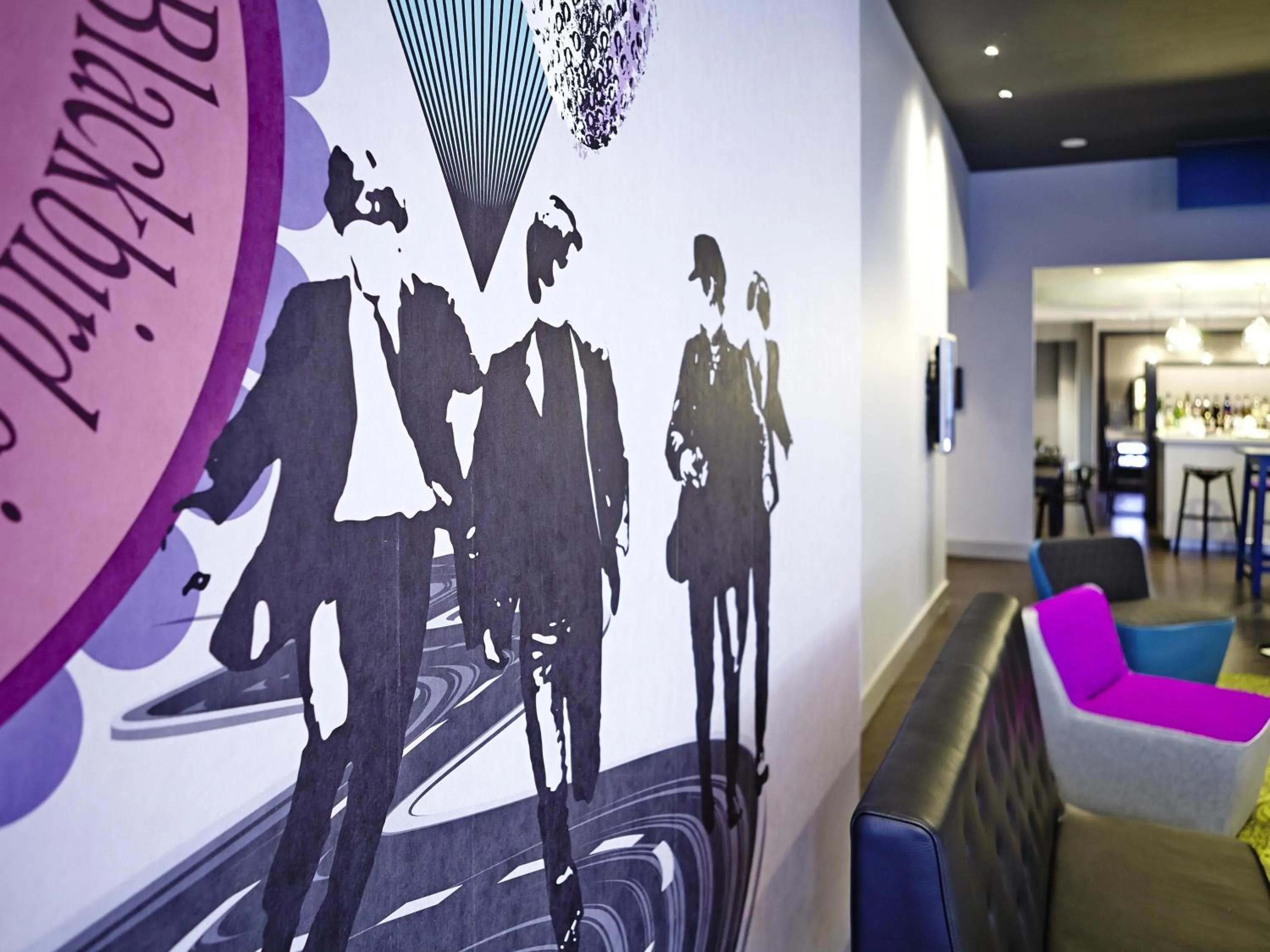 Property building in Ibis Styles Liverpool Centre Dale Street - Cavern Quarter