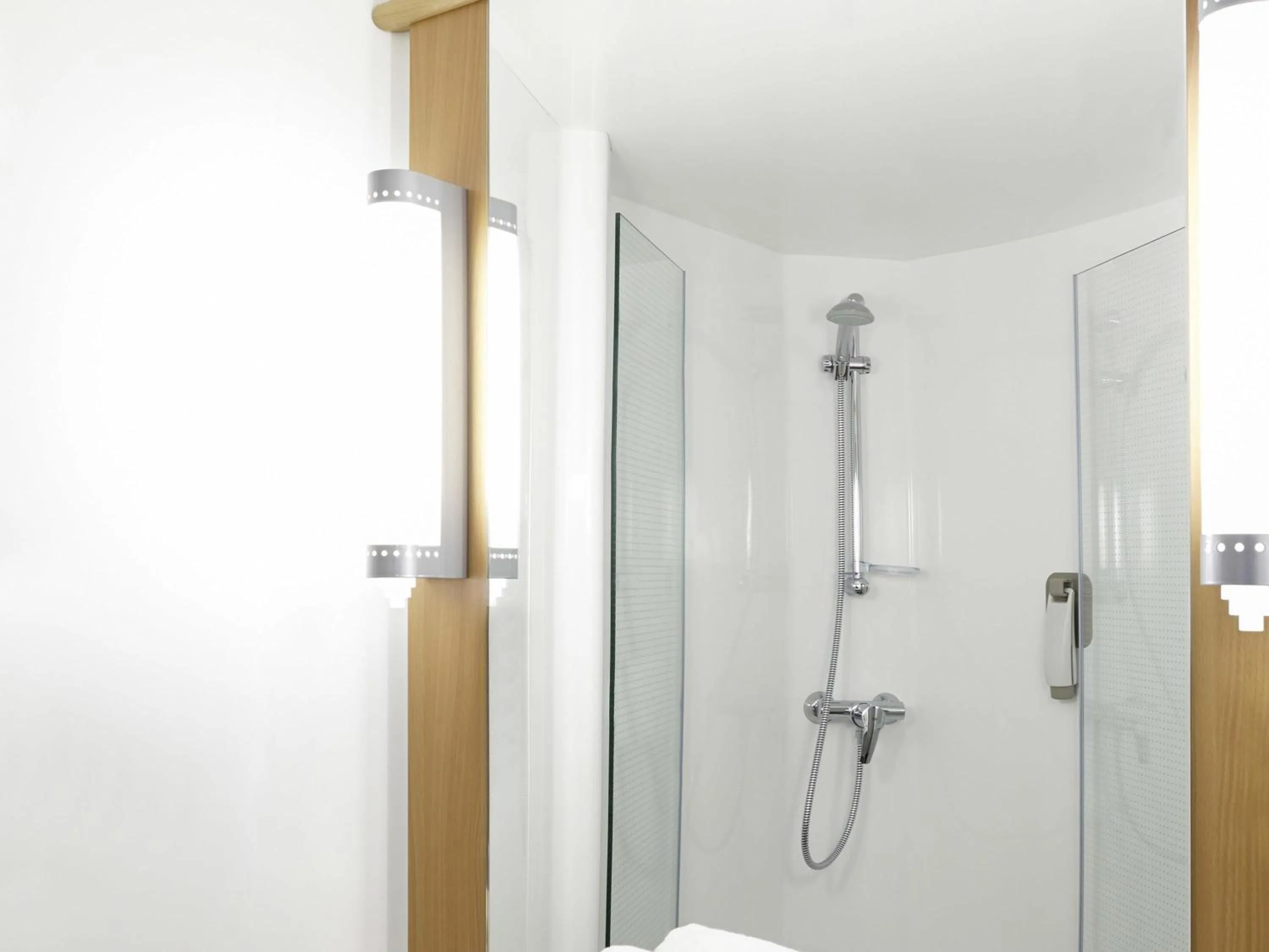 Bedroom in Ibis Styles Liverpool Centre Dale Street - Cavern Quarter