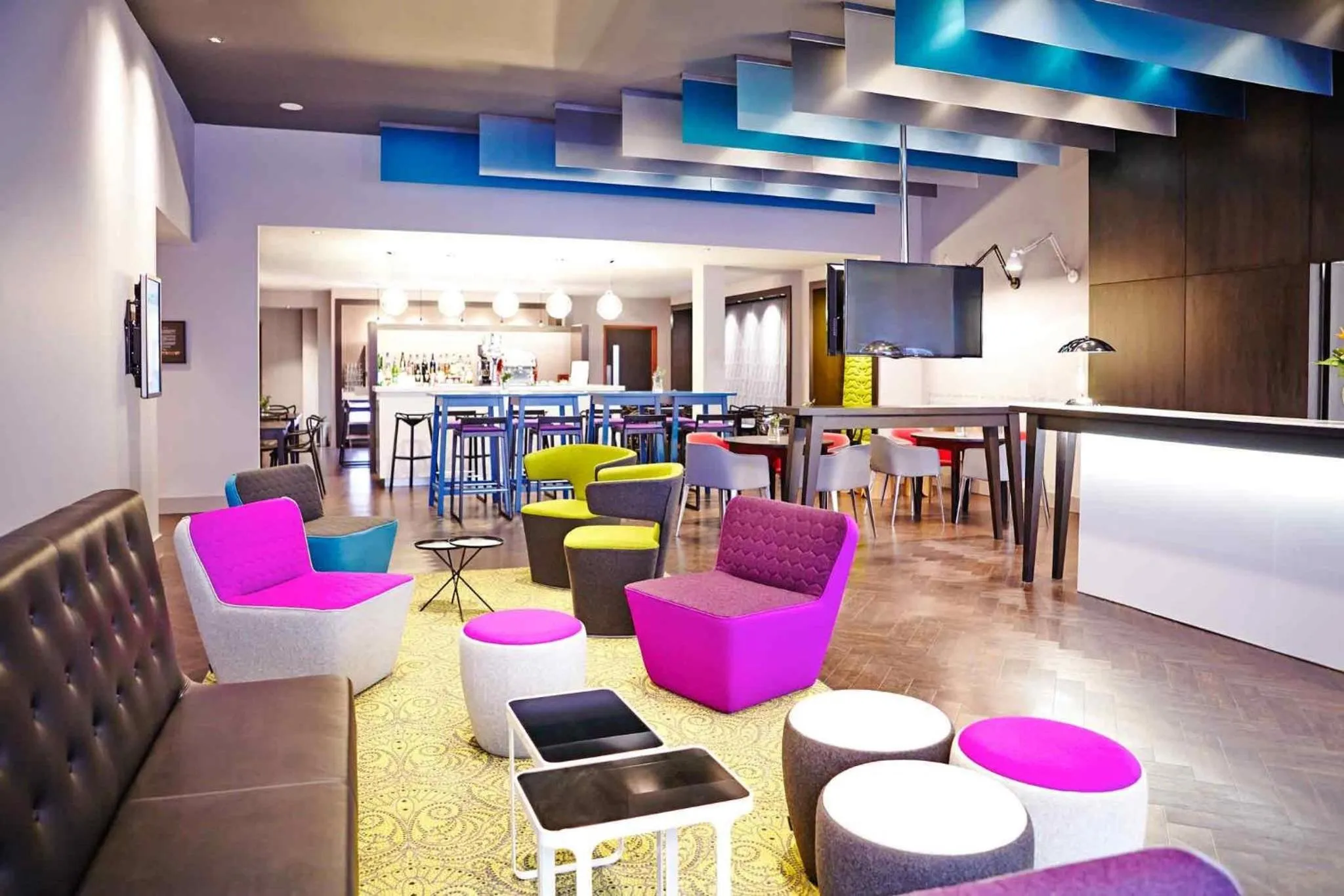 Lounge or bar in Ibis Styles Liverpool Centre Dale Street - Cavern Quarter