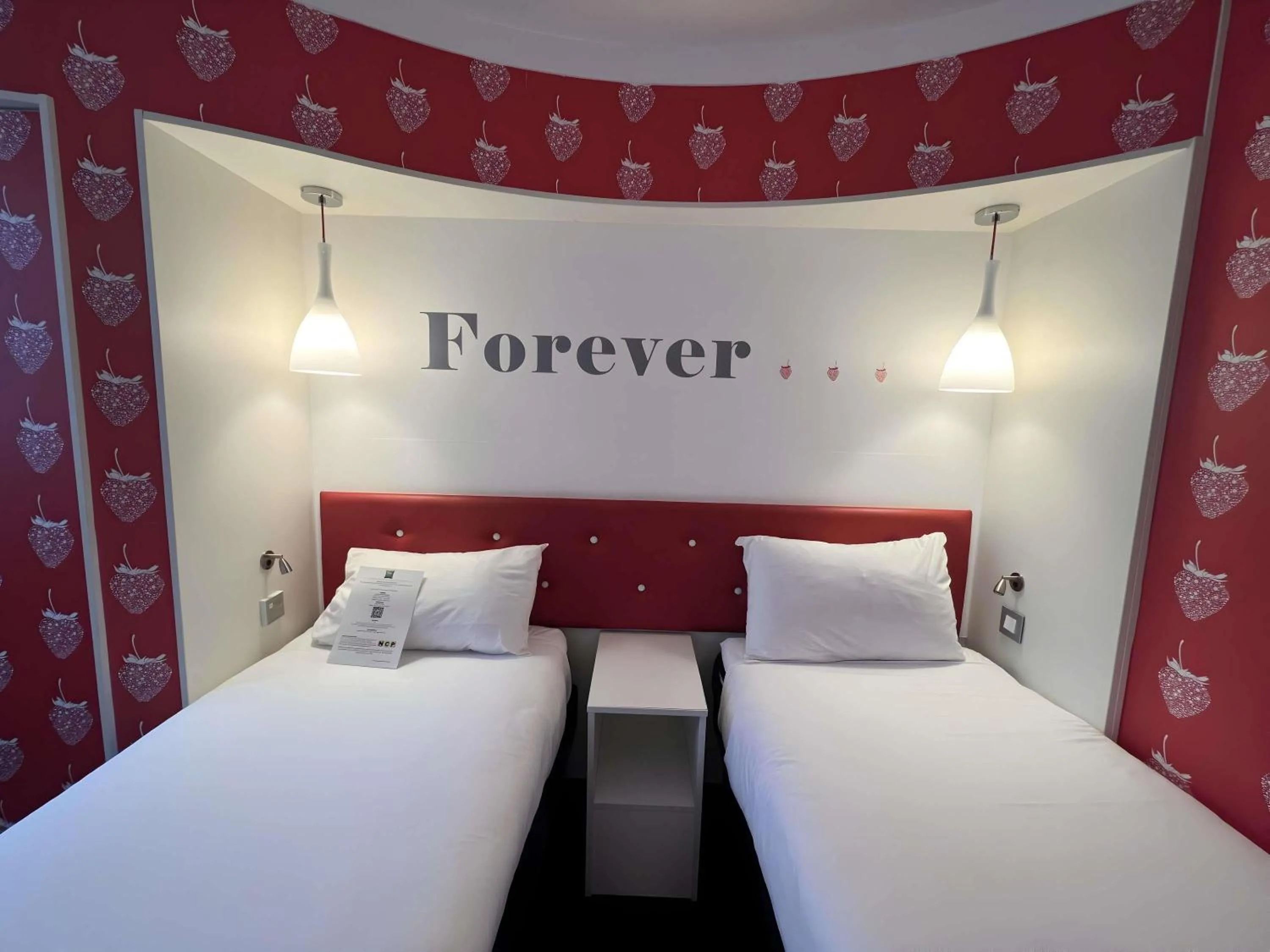 Bedroom, Bed in Ibis Styles Liverpool Centre Dale Street - Cavern Quarter