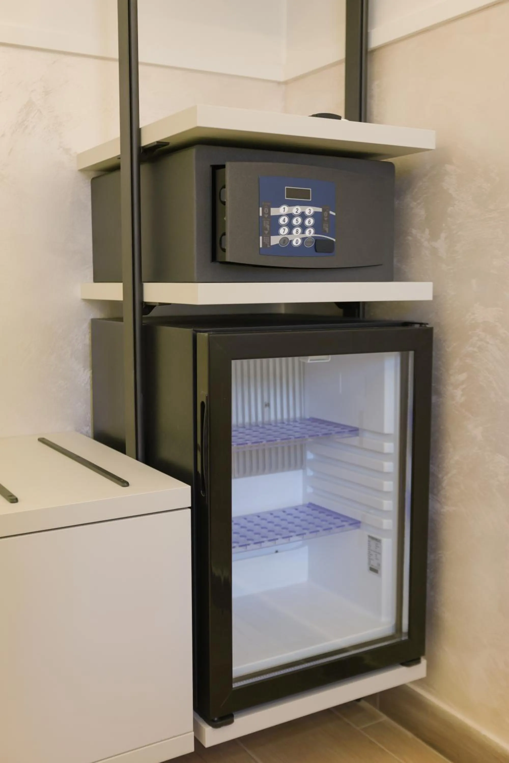 minibar in B&B Smart Rooms