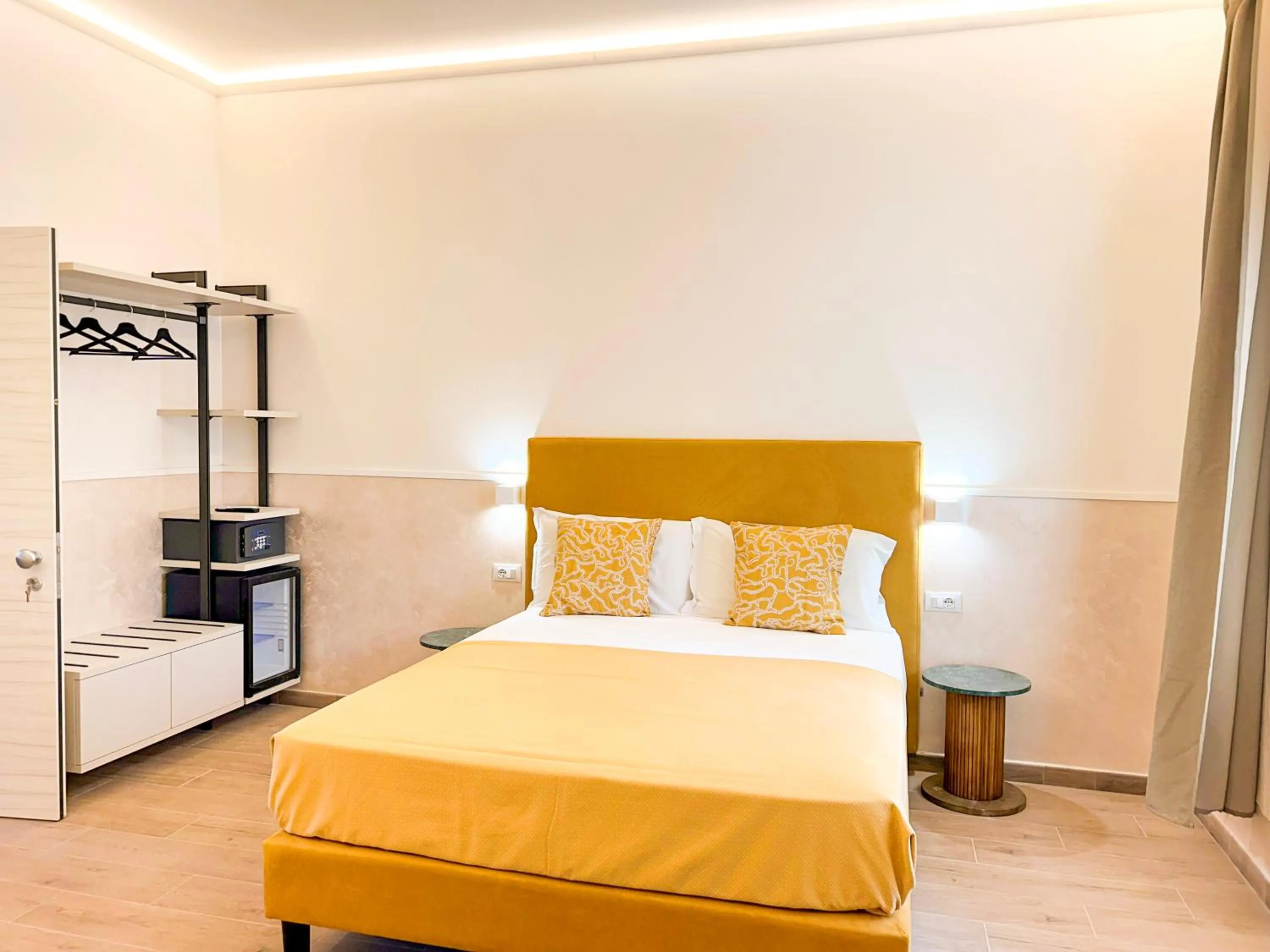 Bedroom, Bed in B&B Smart Rooms