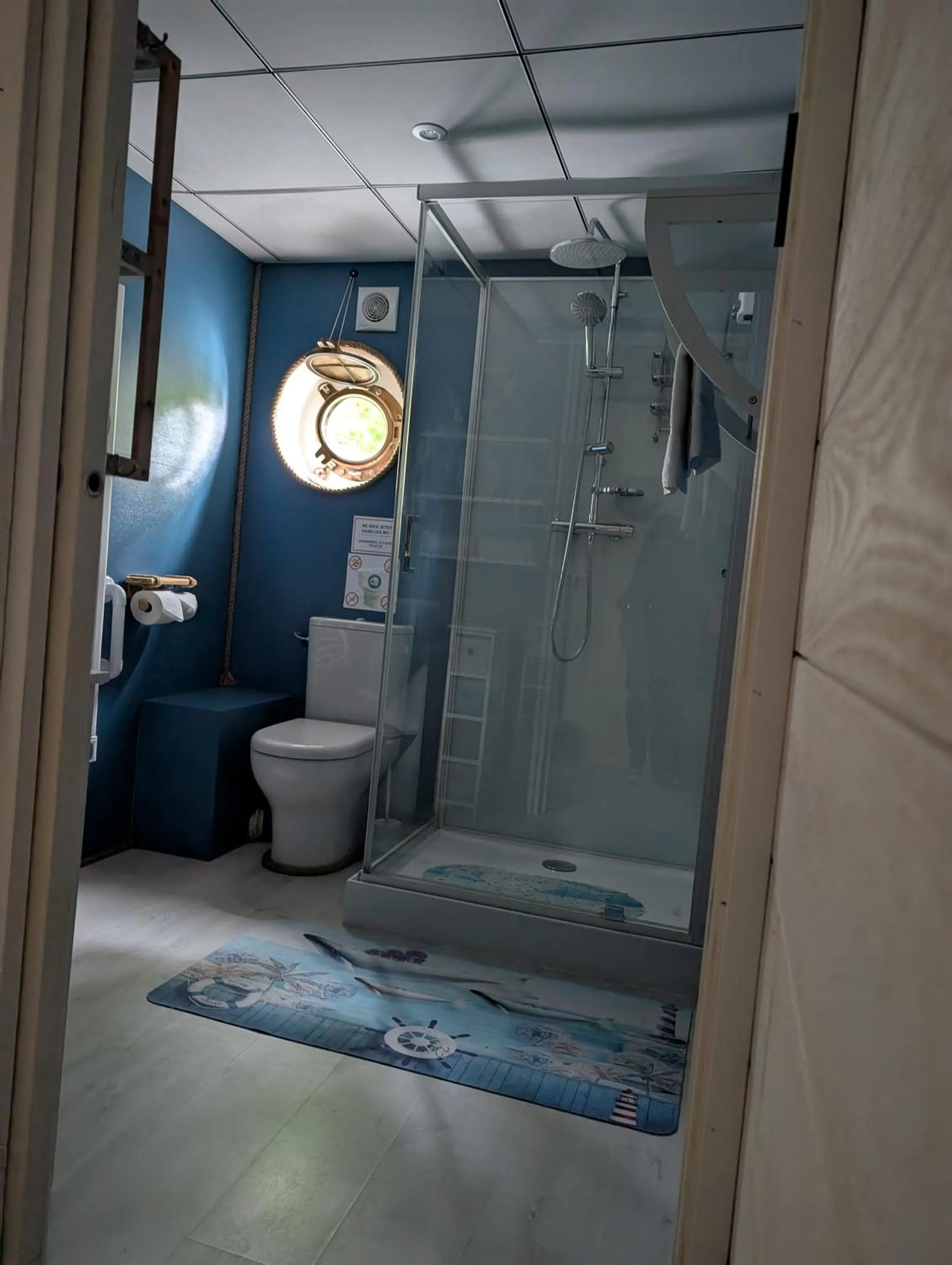 péniche Ino Lefkothea II chambre d'hôtes