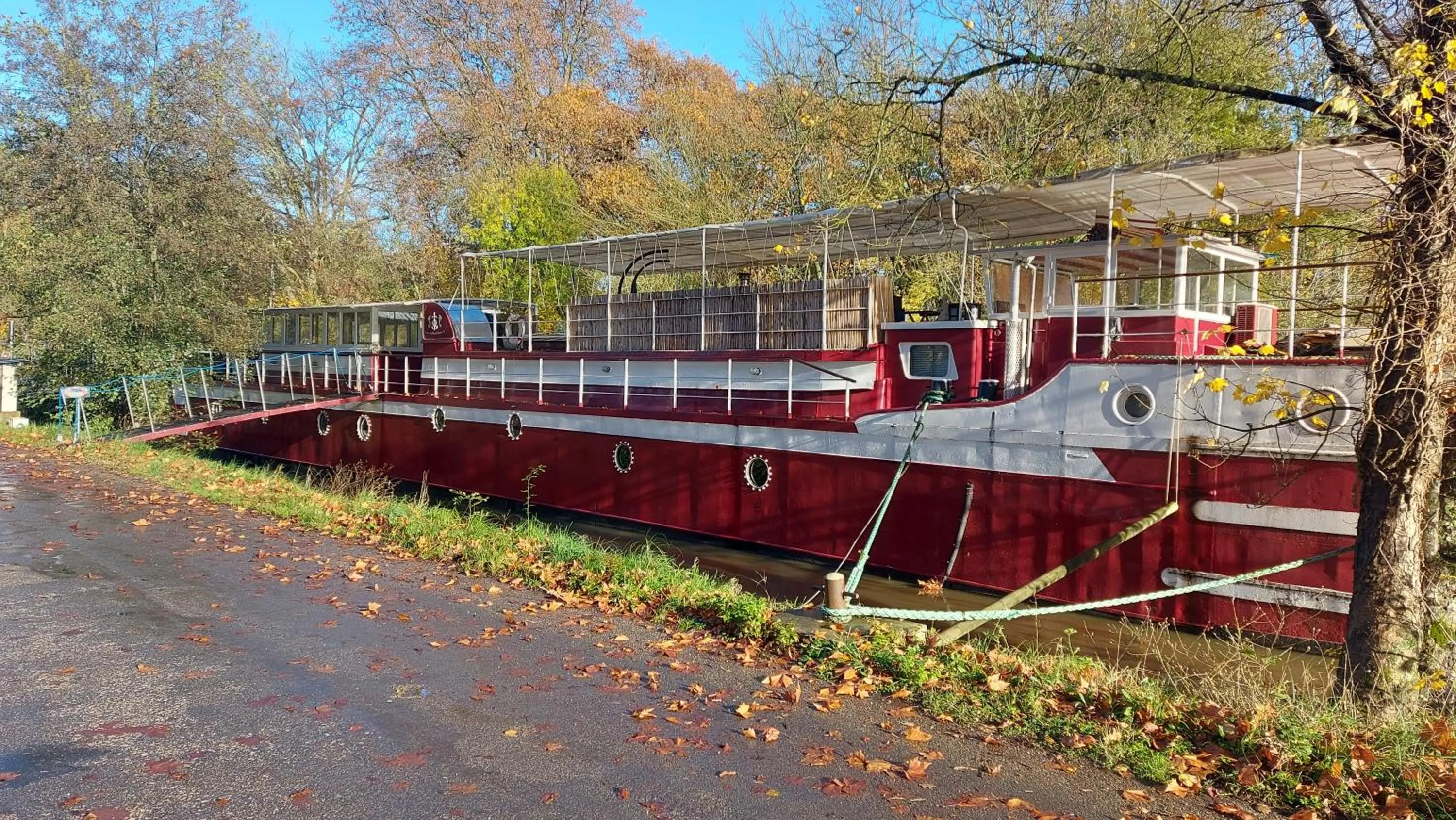 péniche Ino Lefkothea II chambre d'hôtes