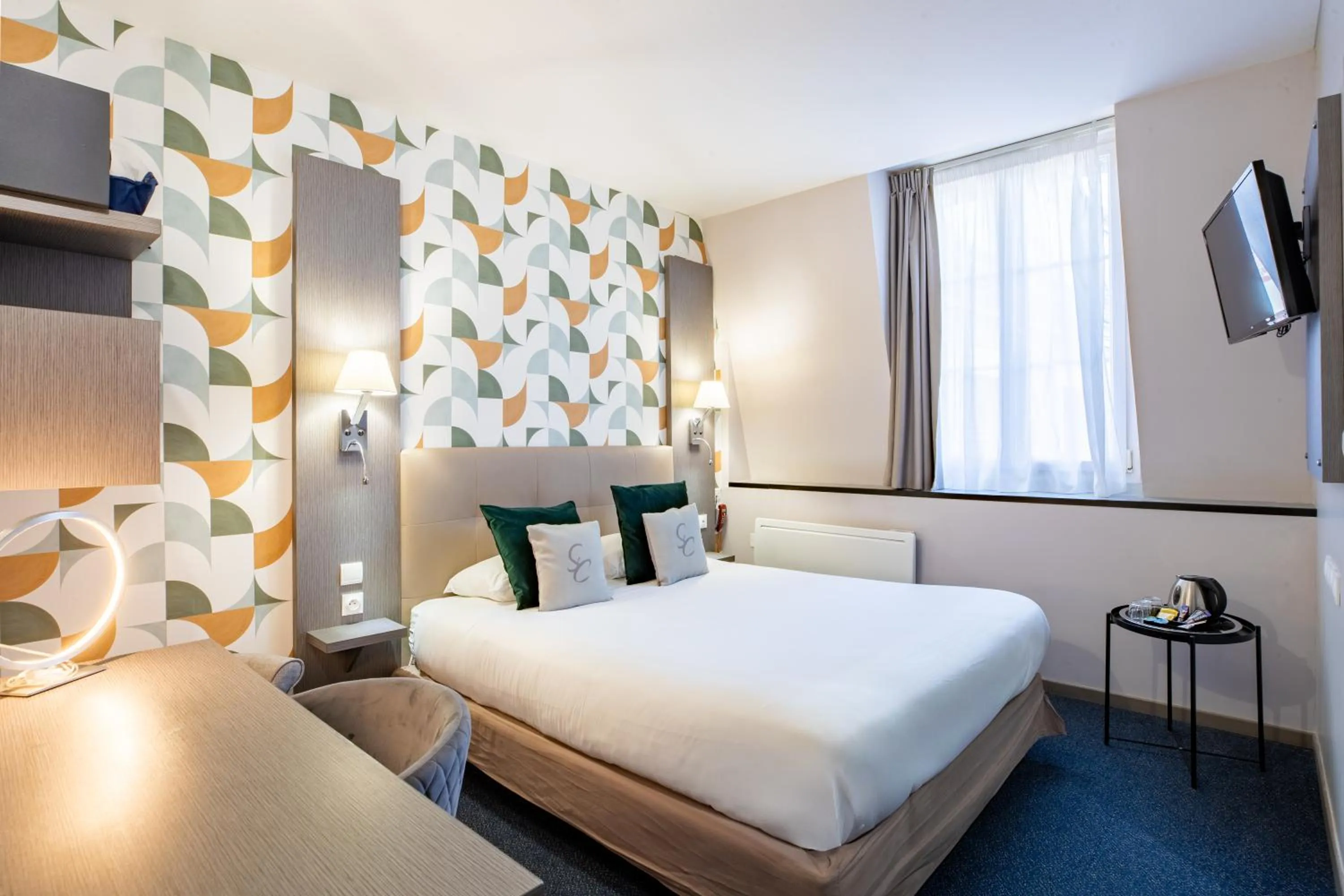 Bed in Best Western Hotel Saint Claude