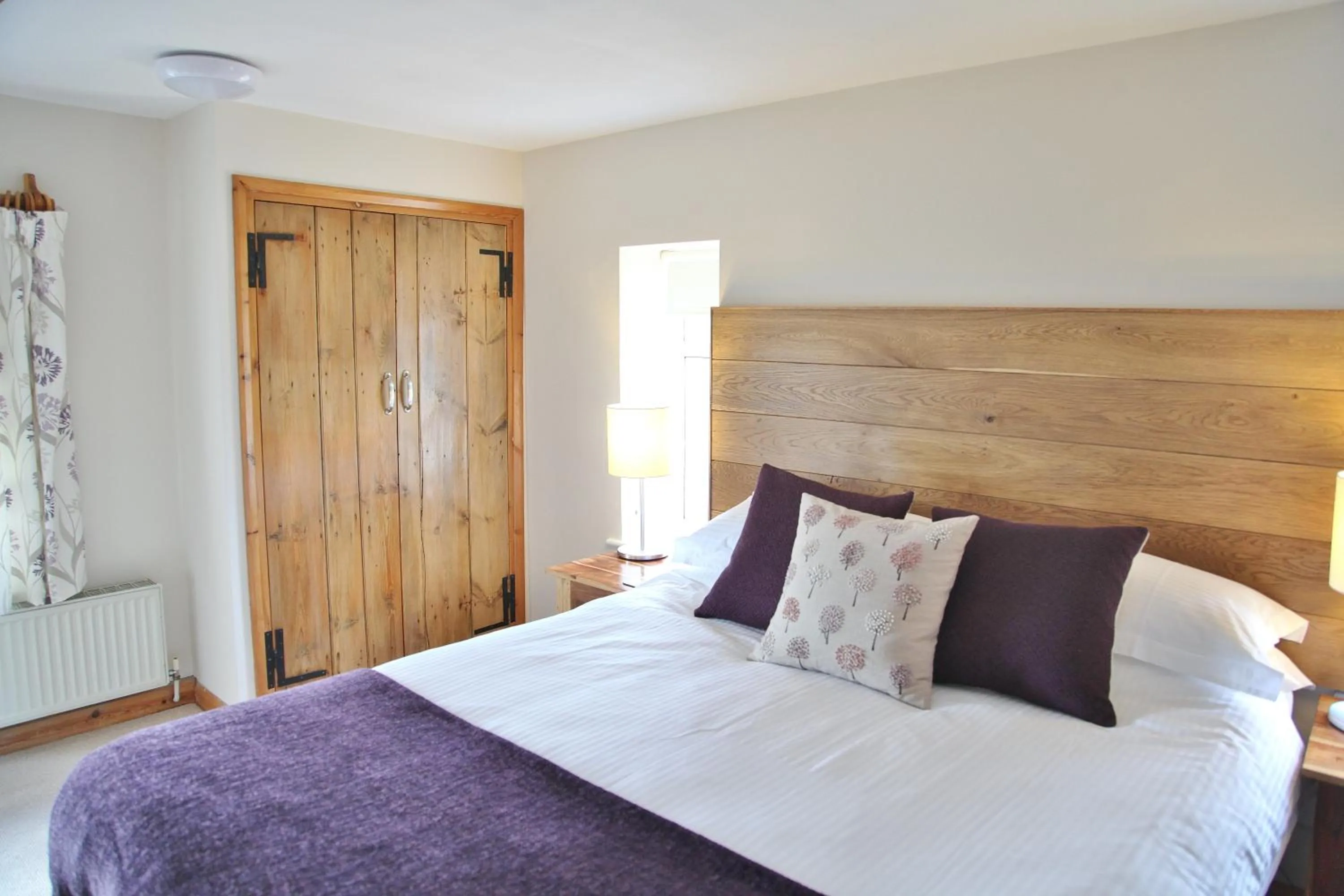 Bedroom, Bed in Greenbanks Hotel Norfolk