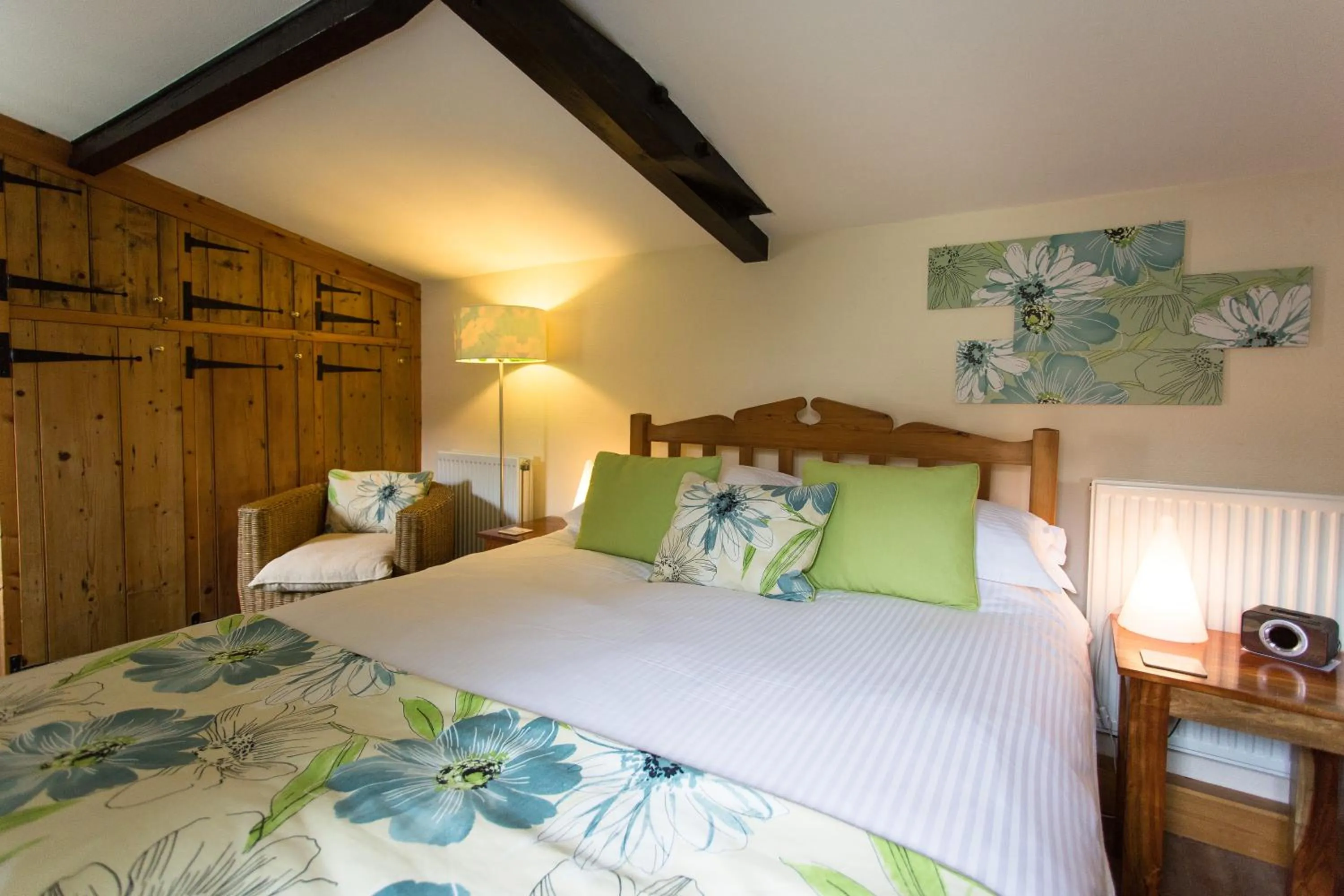 Bedroom, Bed in Greenbanks Hotel Norfolk