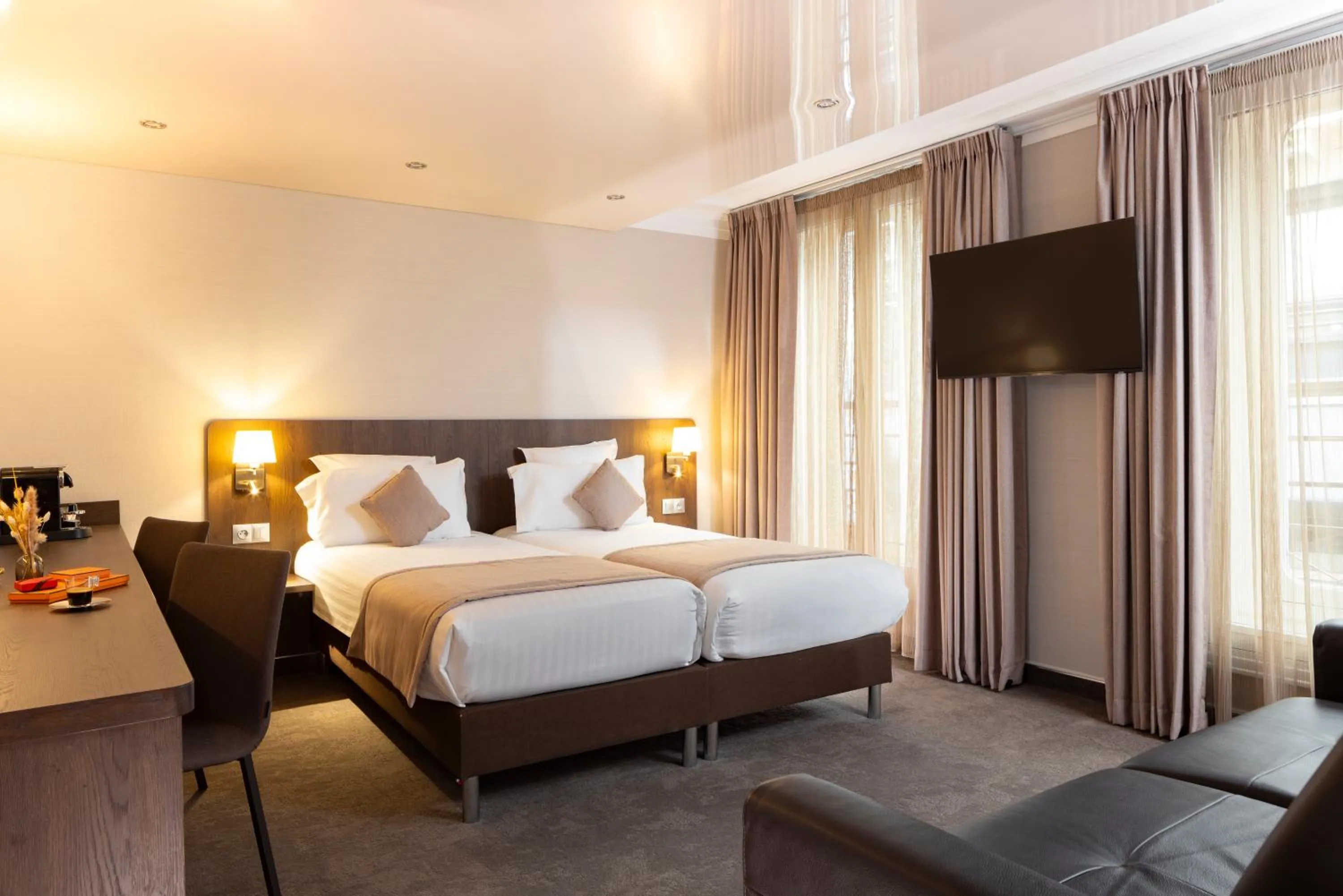 Bed in Hotel Choiseul Opera