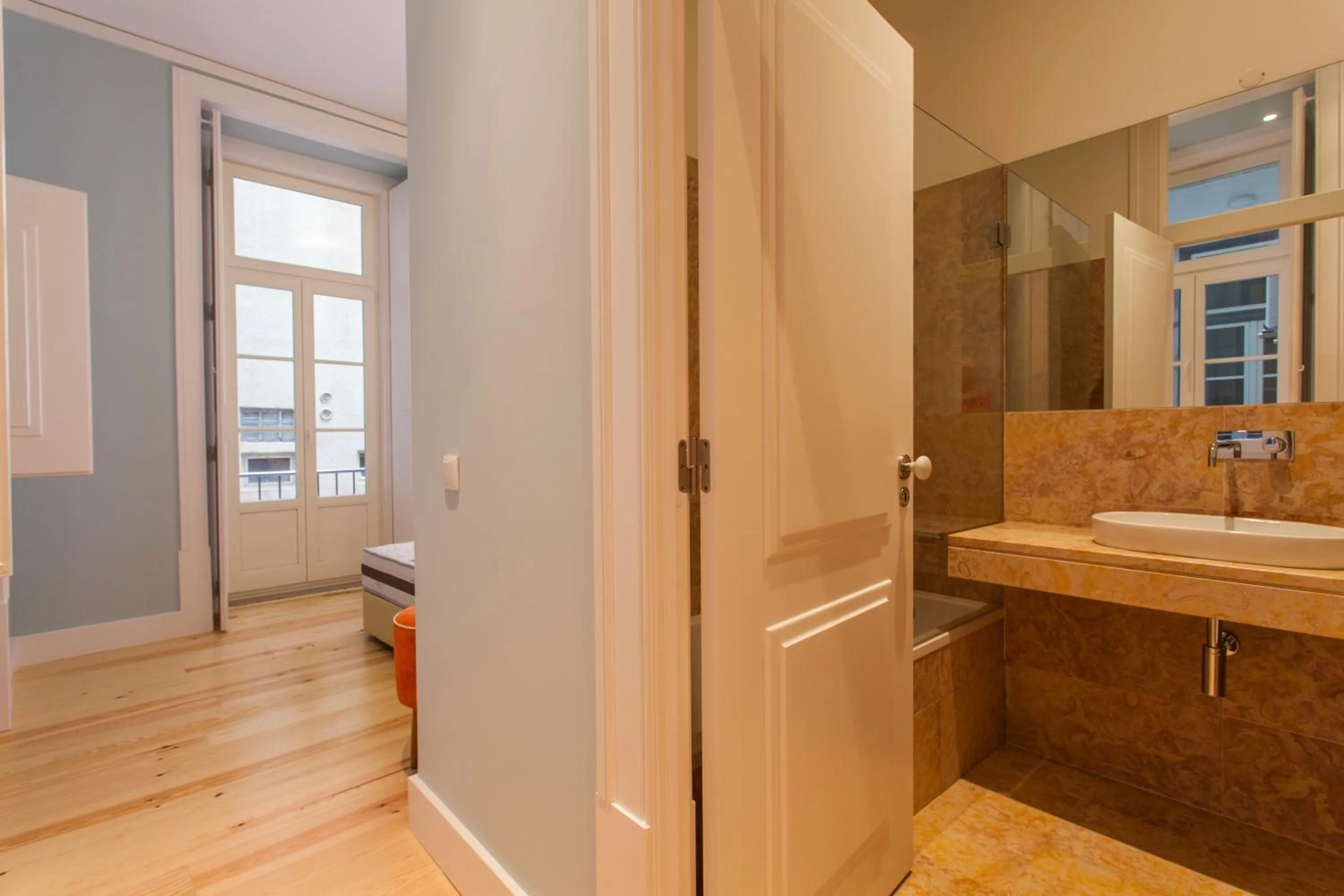 Bathroom in Casas da Baixa - Jules & Madeleine