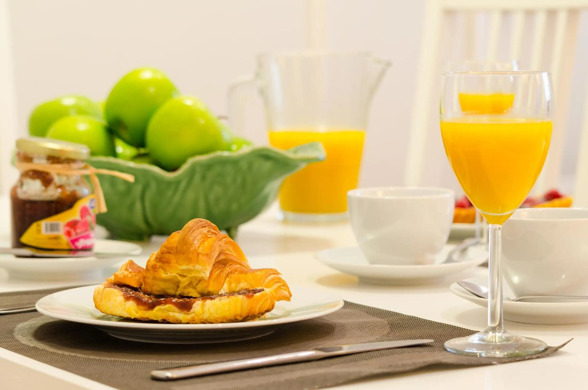 Food close-up in Casas da Baixa - Jules & Madeleine