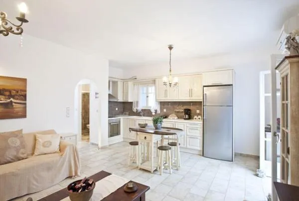 Dining area in Kimolis