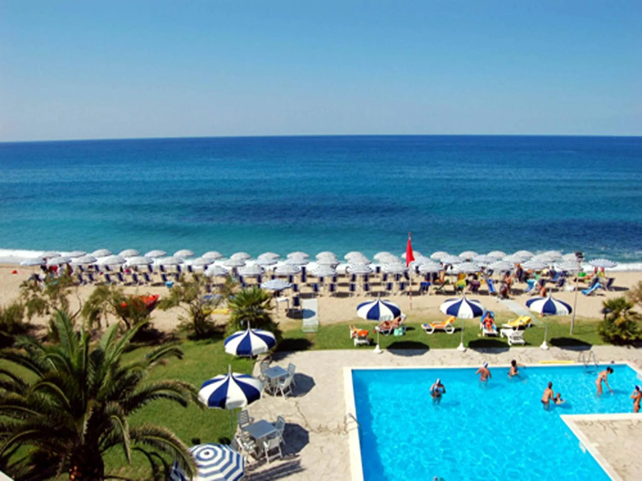 Swimming pool in Hotel Poseidon