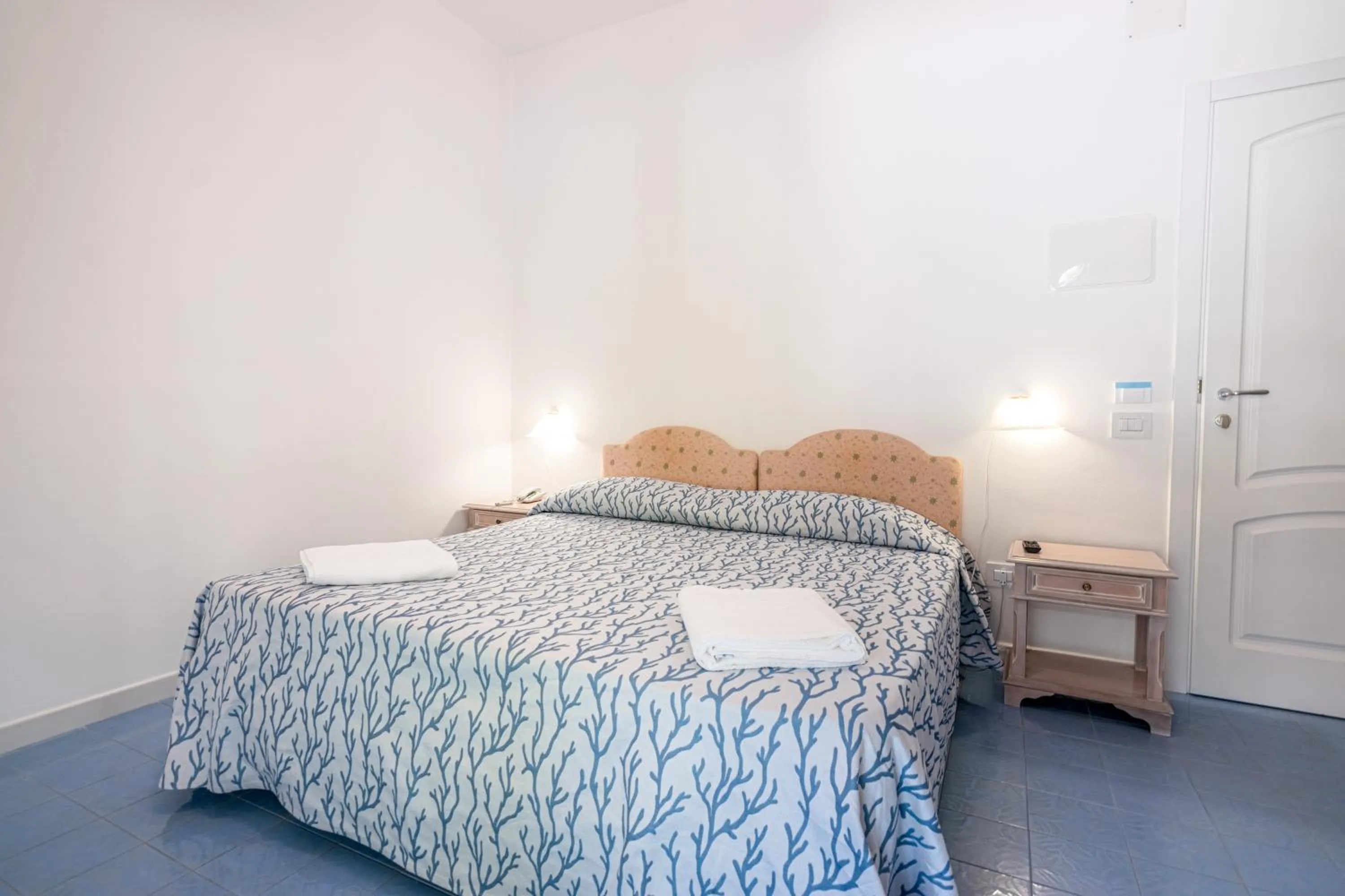 Bedroom, Bed in Hotel Poseidon