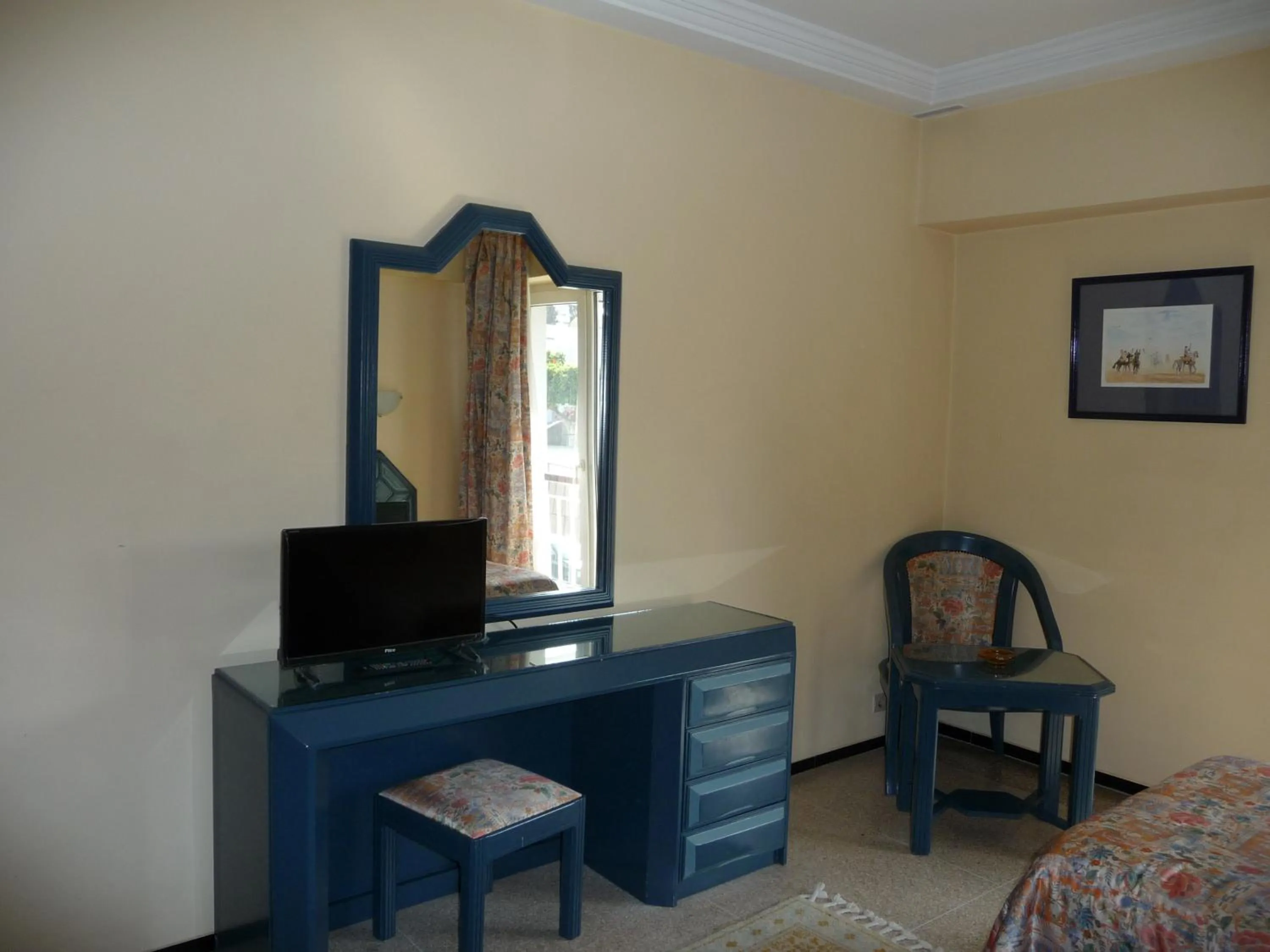 TV and multimedia, Bed in HOTEL KAMAL CITY CENTER