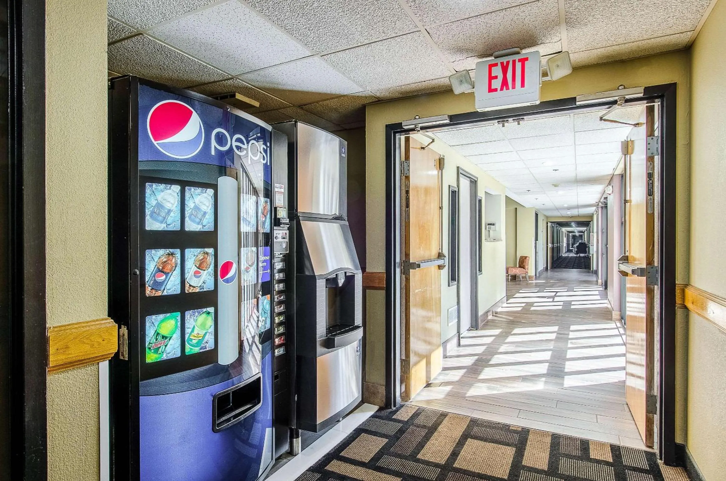 Other in La Casa Inn & Suites-Middleboro