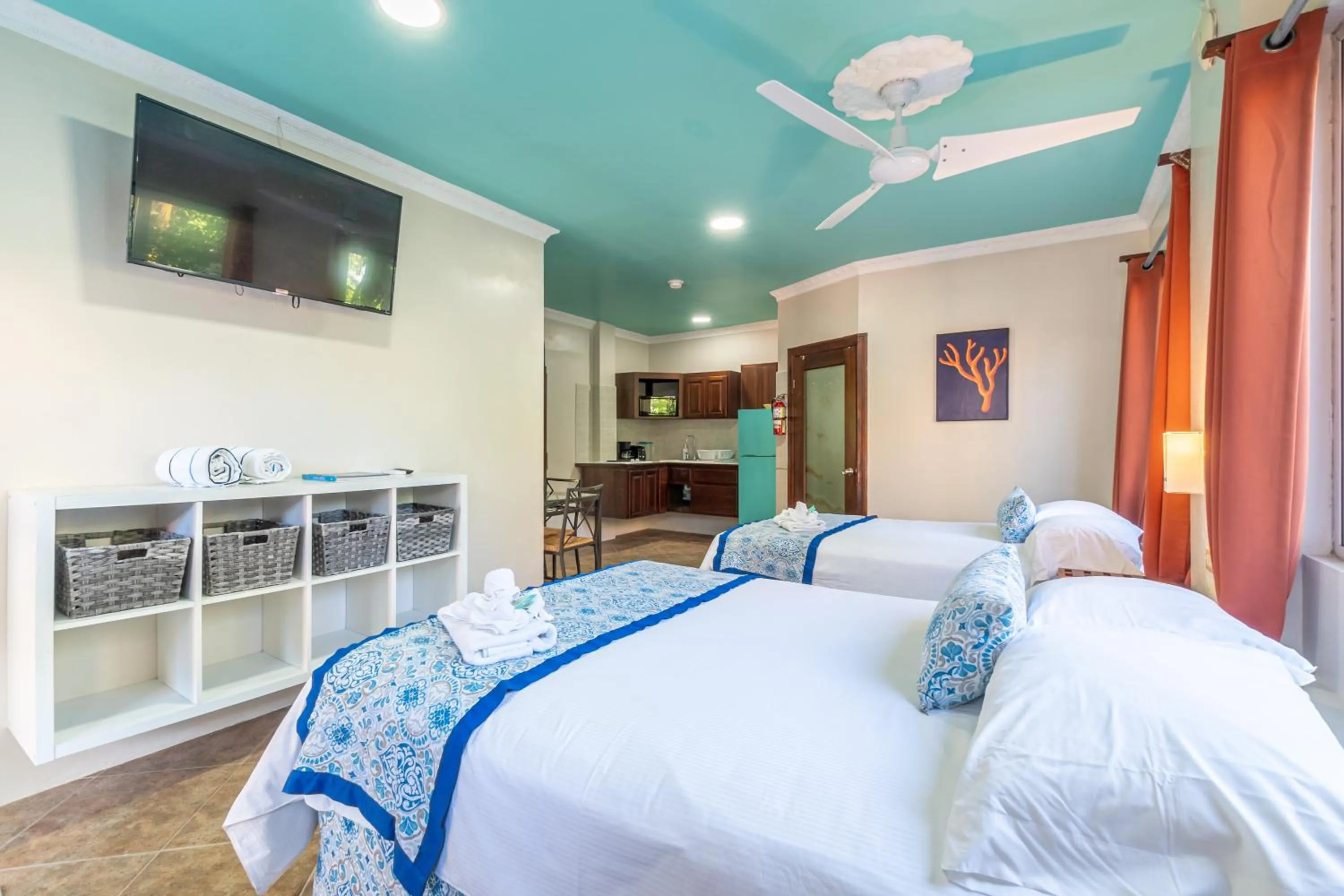 Bed in Island Magic Beach Resort