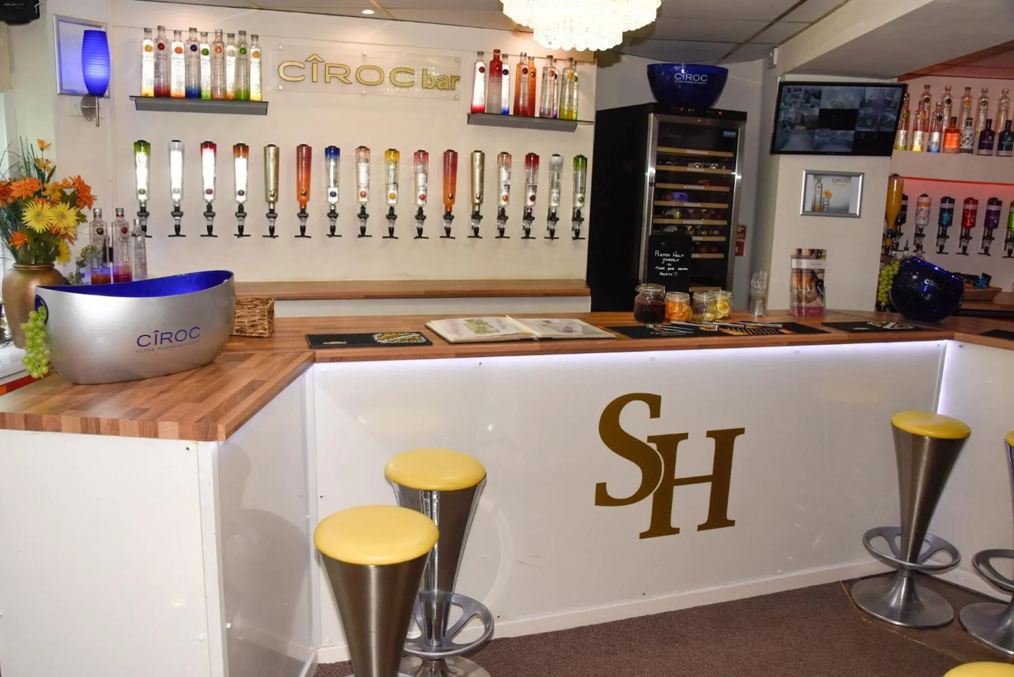 Lounge or bar in Stuart hotel