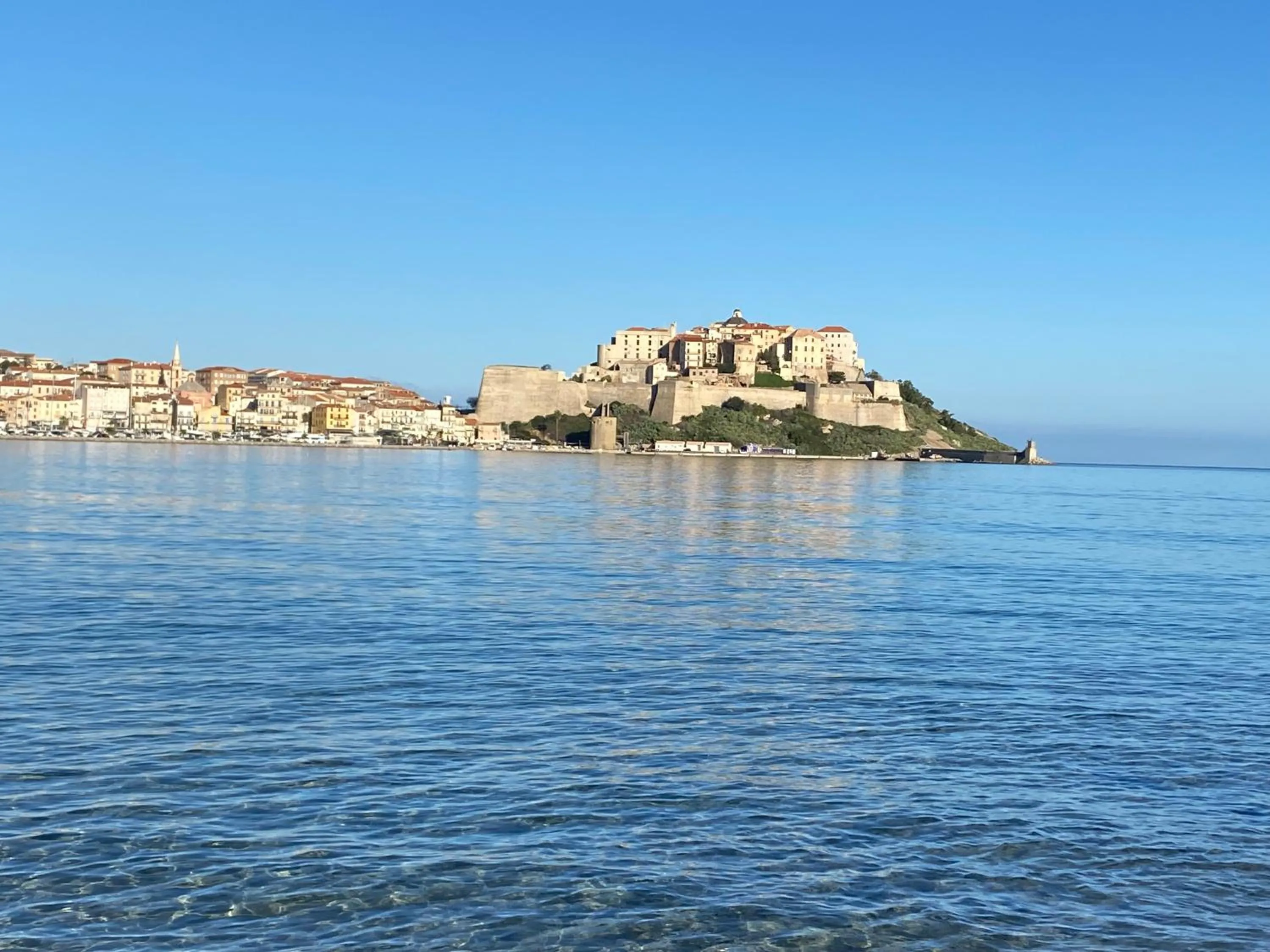 Nearby landmark in Casa di Floumy