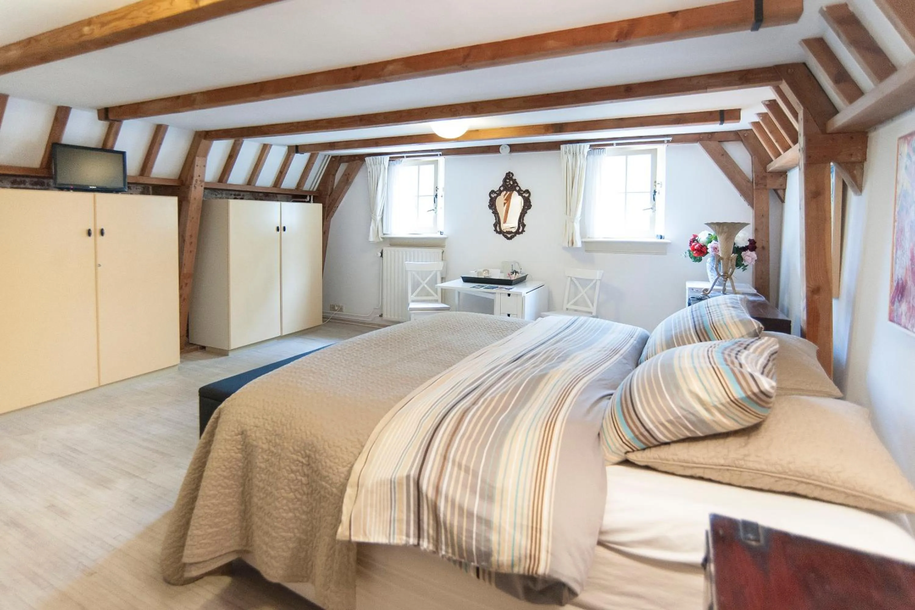 Bed in Bed & Breakfast of Art