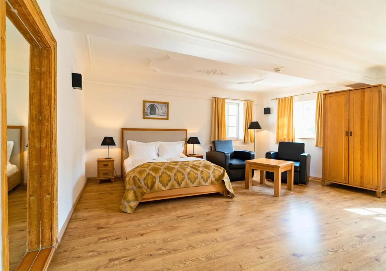 Bed in Hotel Hahnmühle 1323