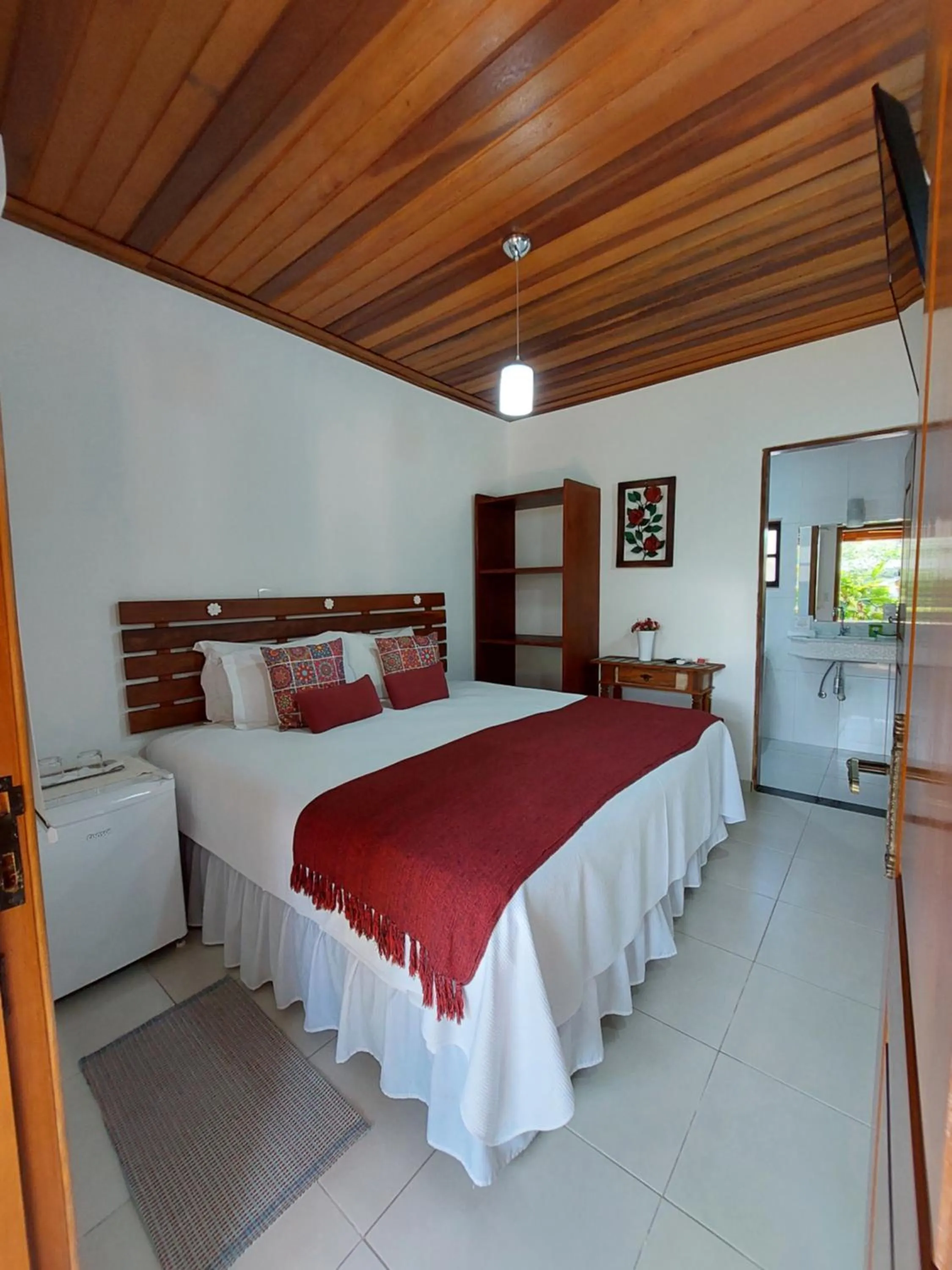 Bed in Pousada Canoa Caiçara Ilhabela