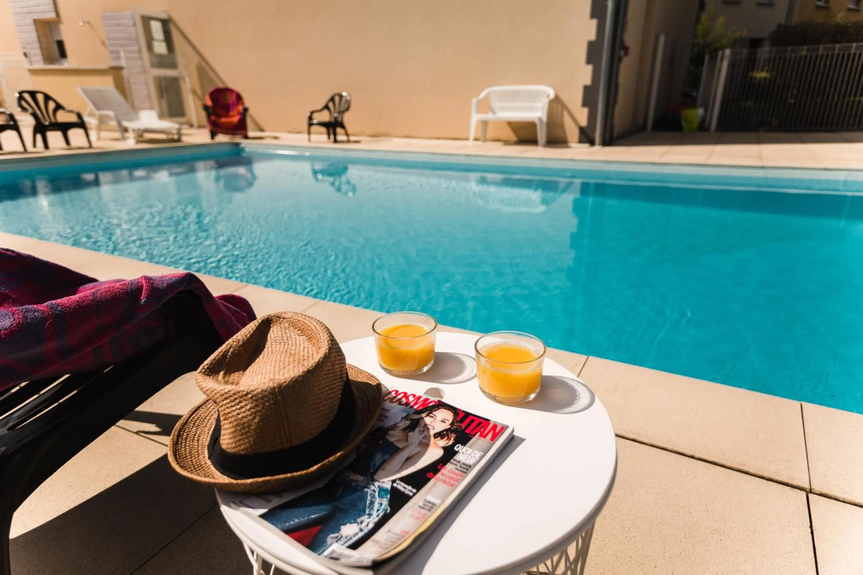 Pool view in Garden & City Clermont-Ferrand - Gerzat