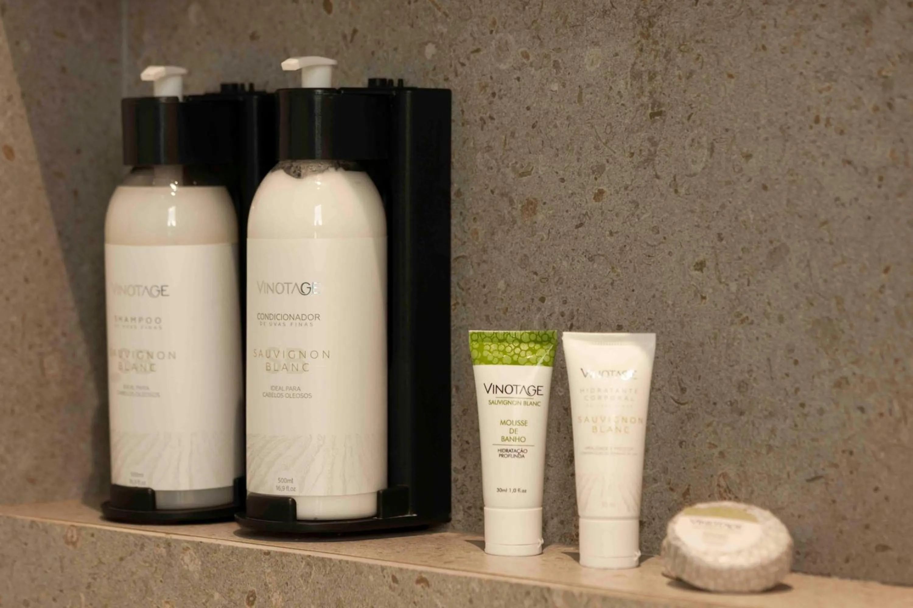 Bathroom in Pousada Antonella