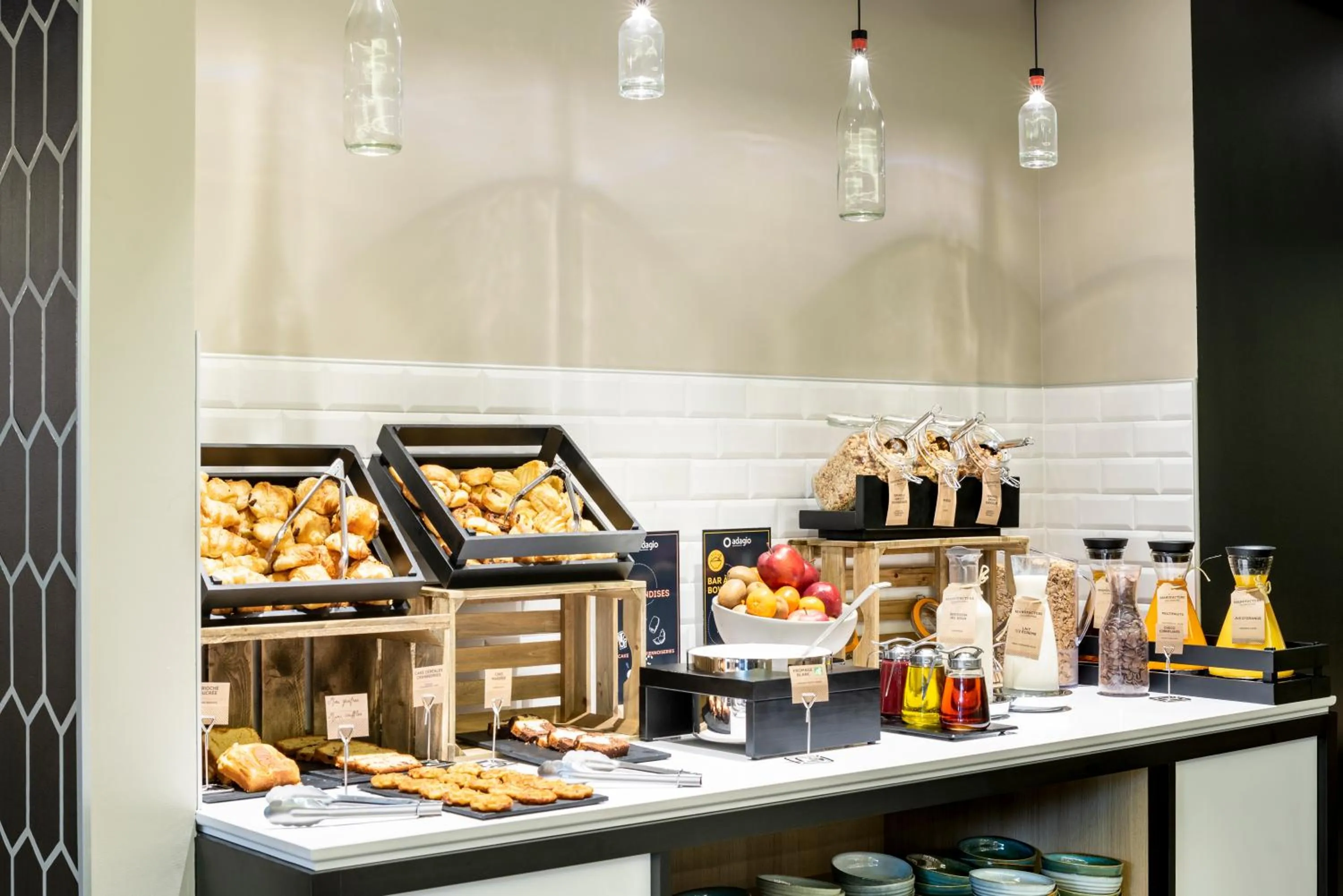 Breakfast in Aparthotel Adagio Paris Centre Tour Eiffel