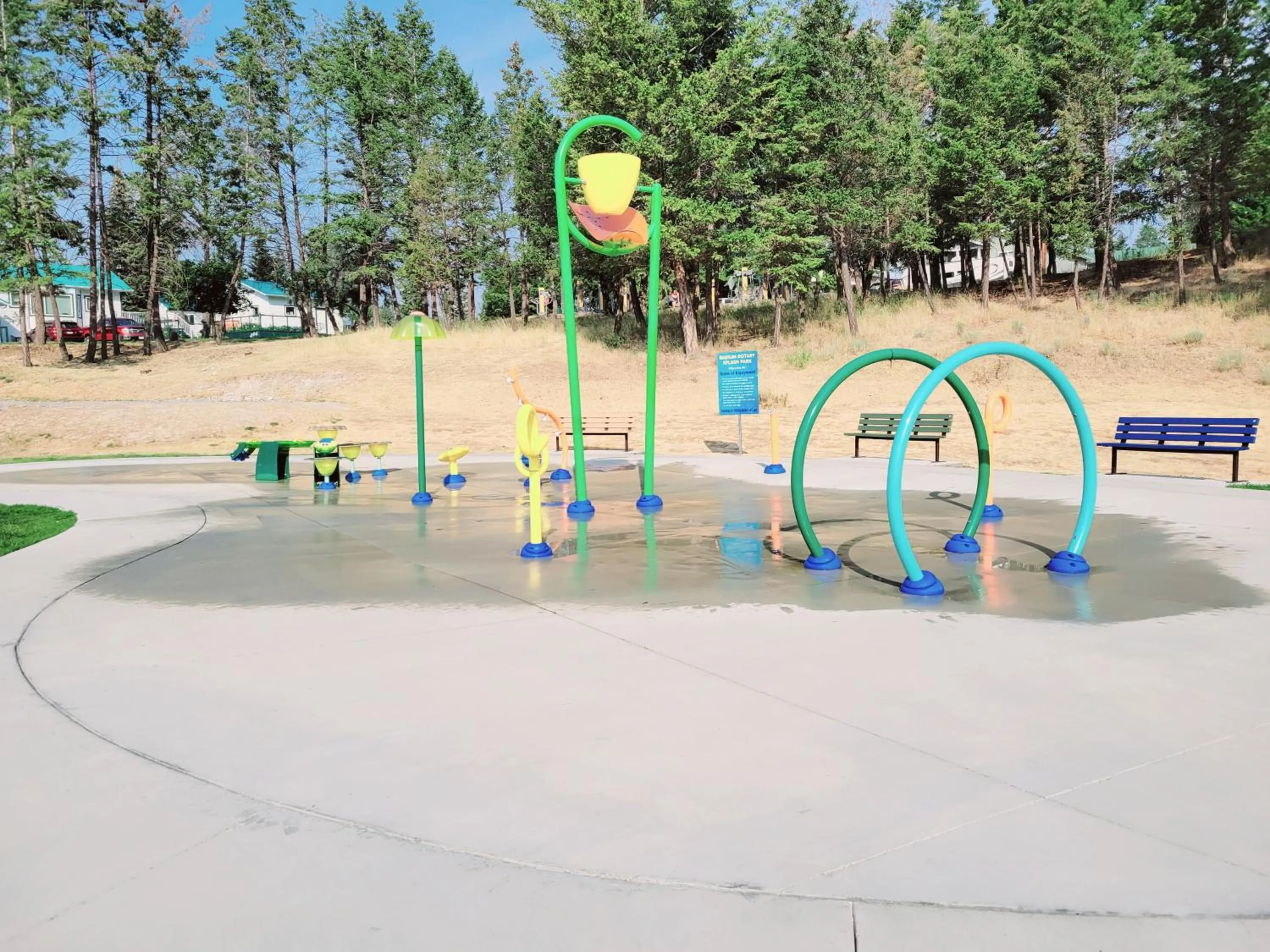 Children play ground in Mountain Springs Motel
