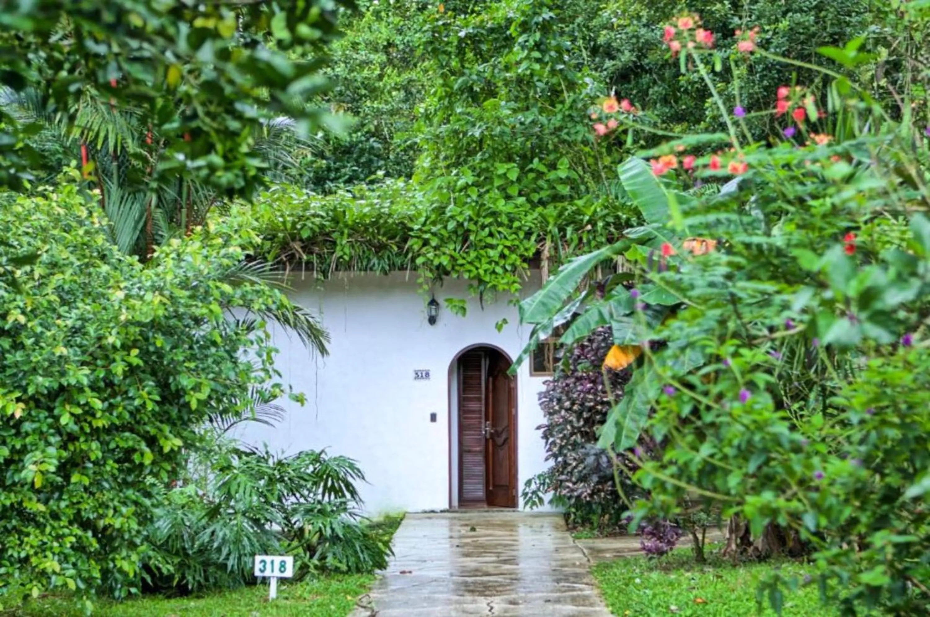 Facade/entrance in Hotel Mountain Paradise