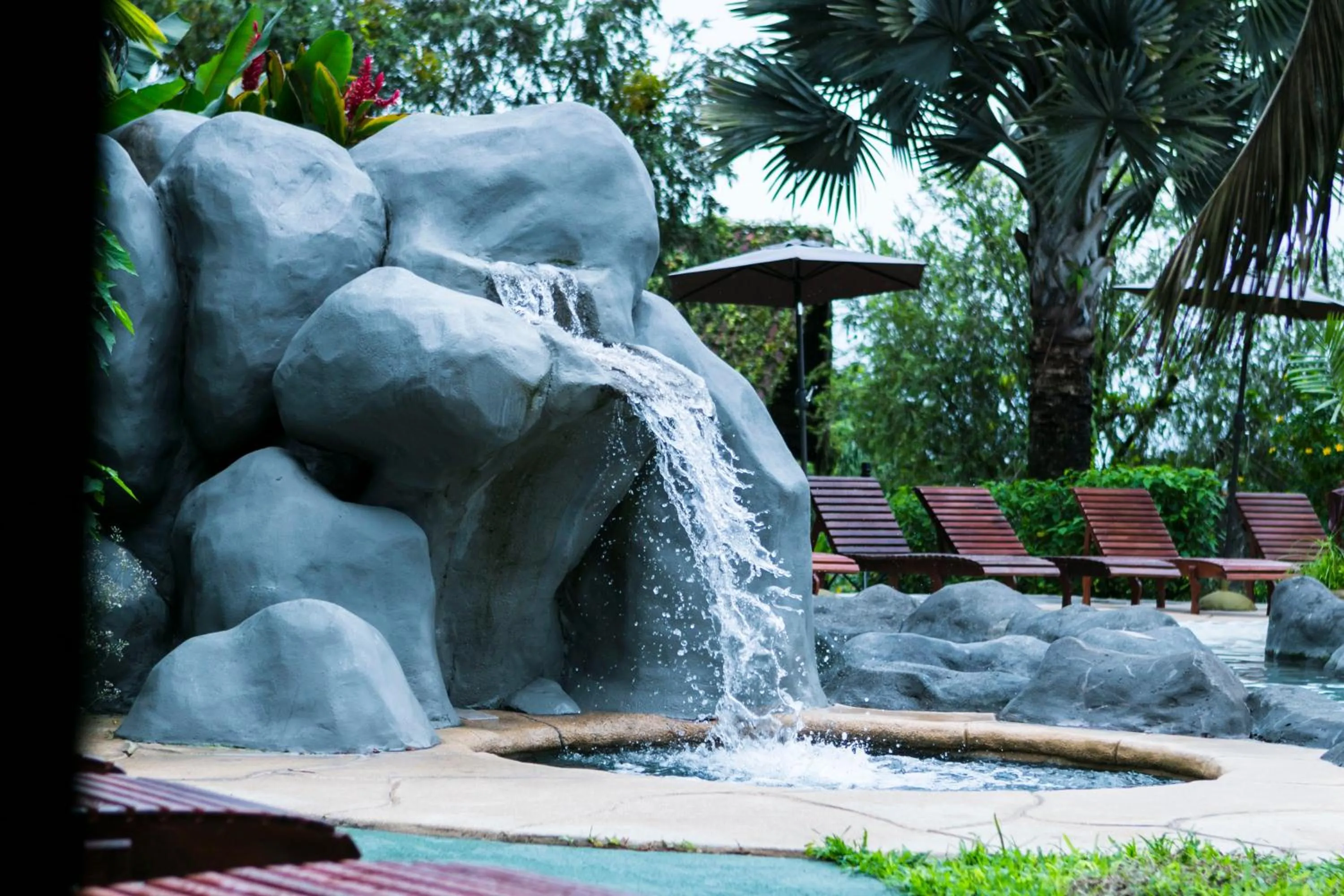 Swimming pool in Hotel Mountain Paradise