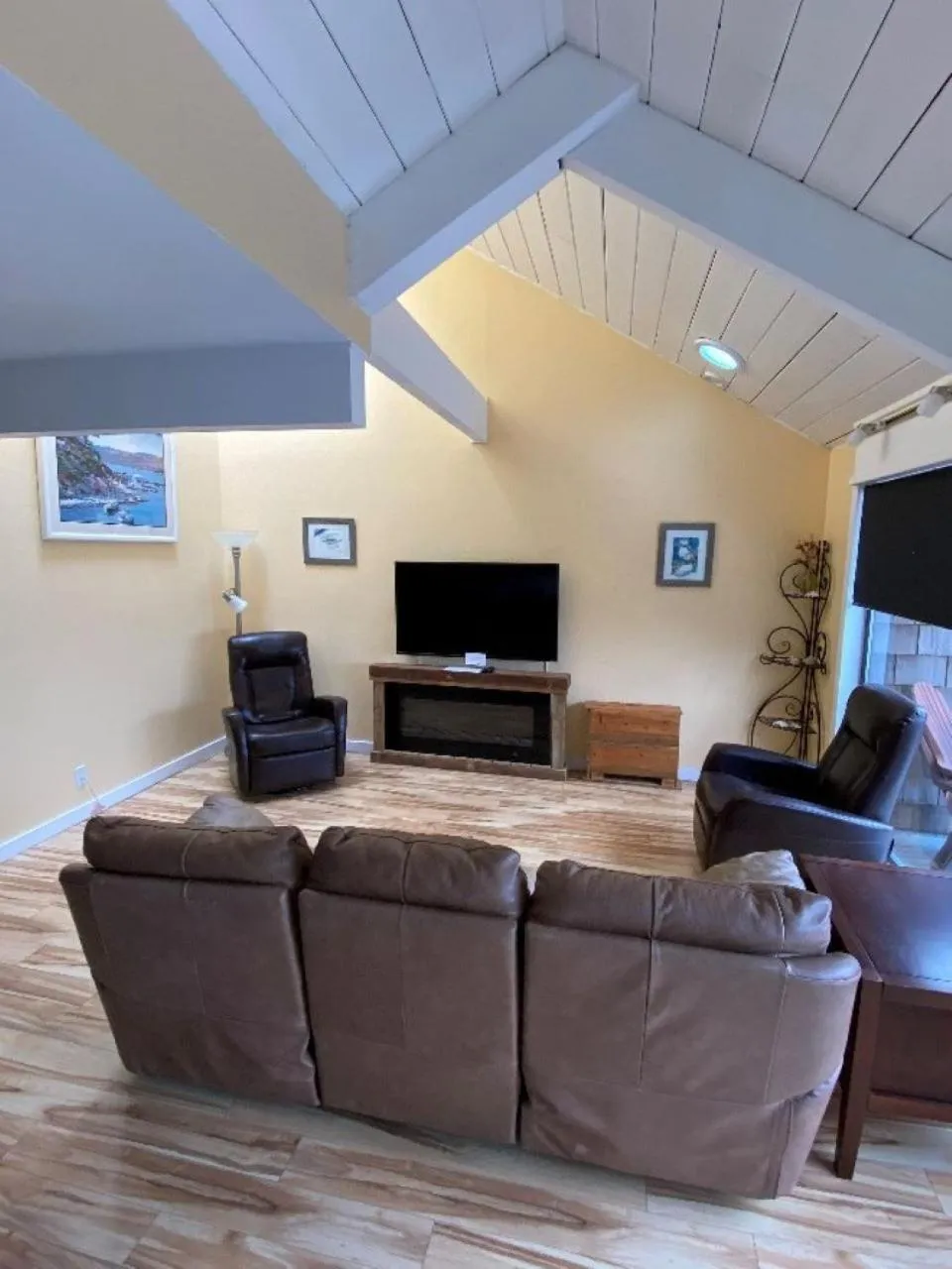 Living room in Embarcadero Resort