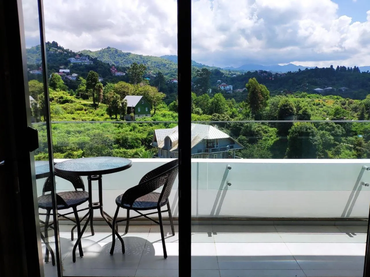 Balcony/Terrace in Green Line