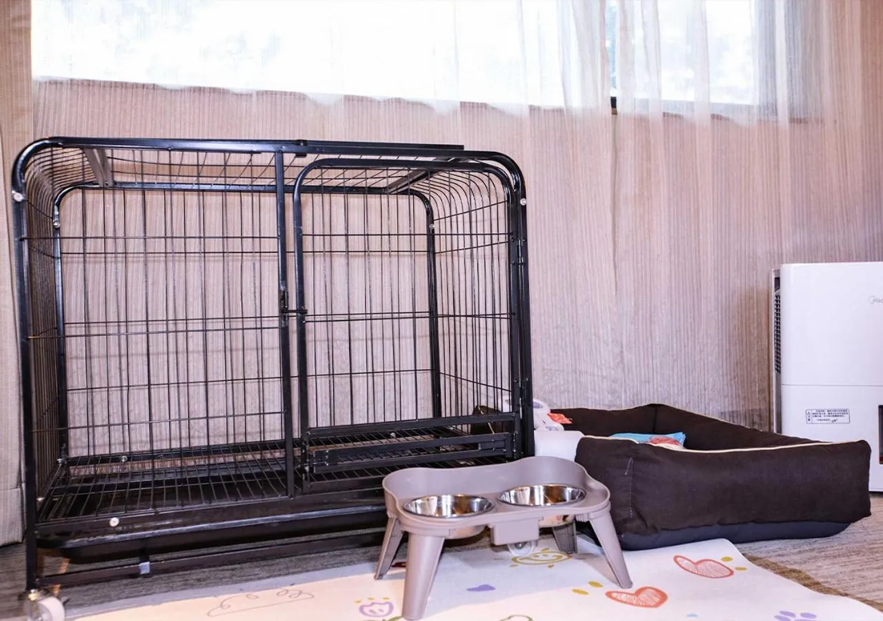 Animals in DoubleTree By Hilton Jiaxing