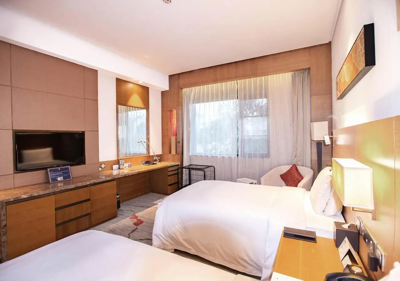 pet friendly, Bed in DoubleTree By Hilton Jiaxing