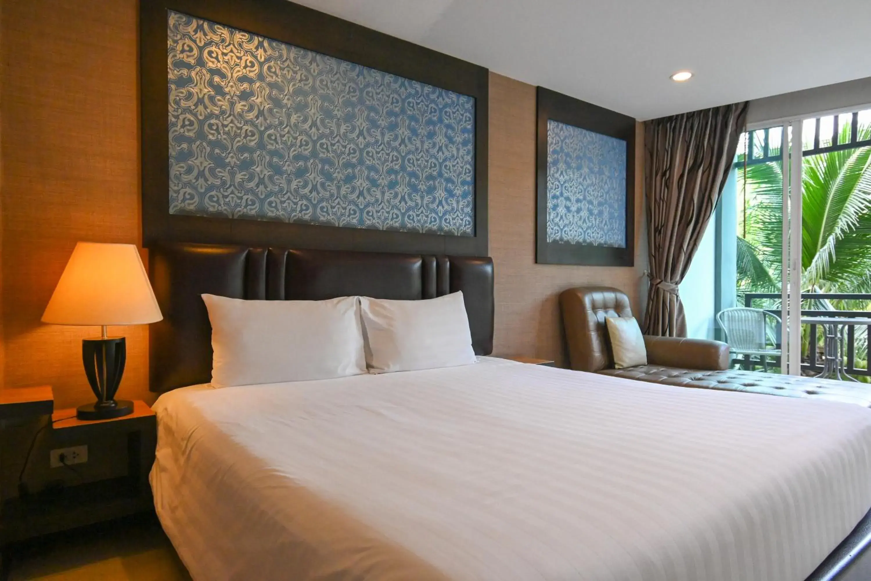 Superior Double or Twin Room in Aranta Suvarnabhumi Superior Double or Twin Room in Aranta Suvarnabhumi