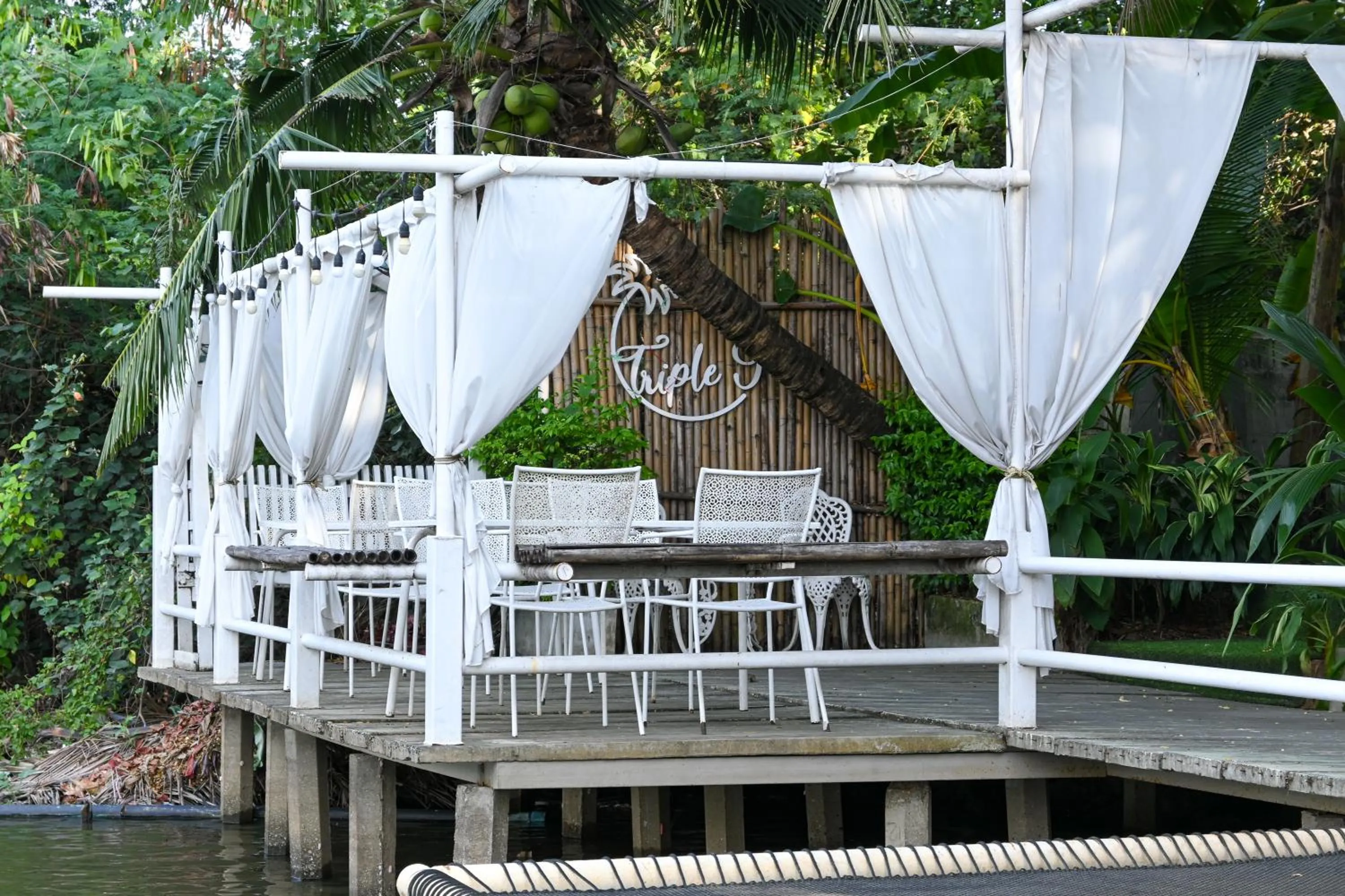 Property building in Aranta Suvarnabhumi