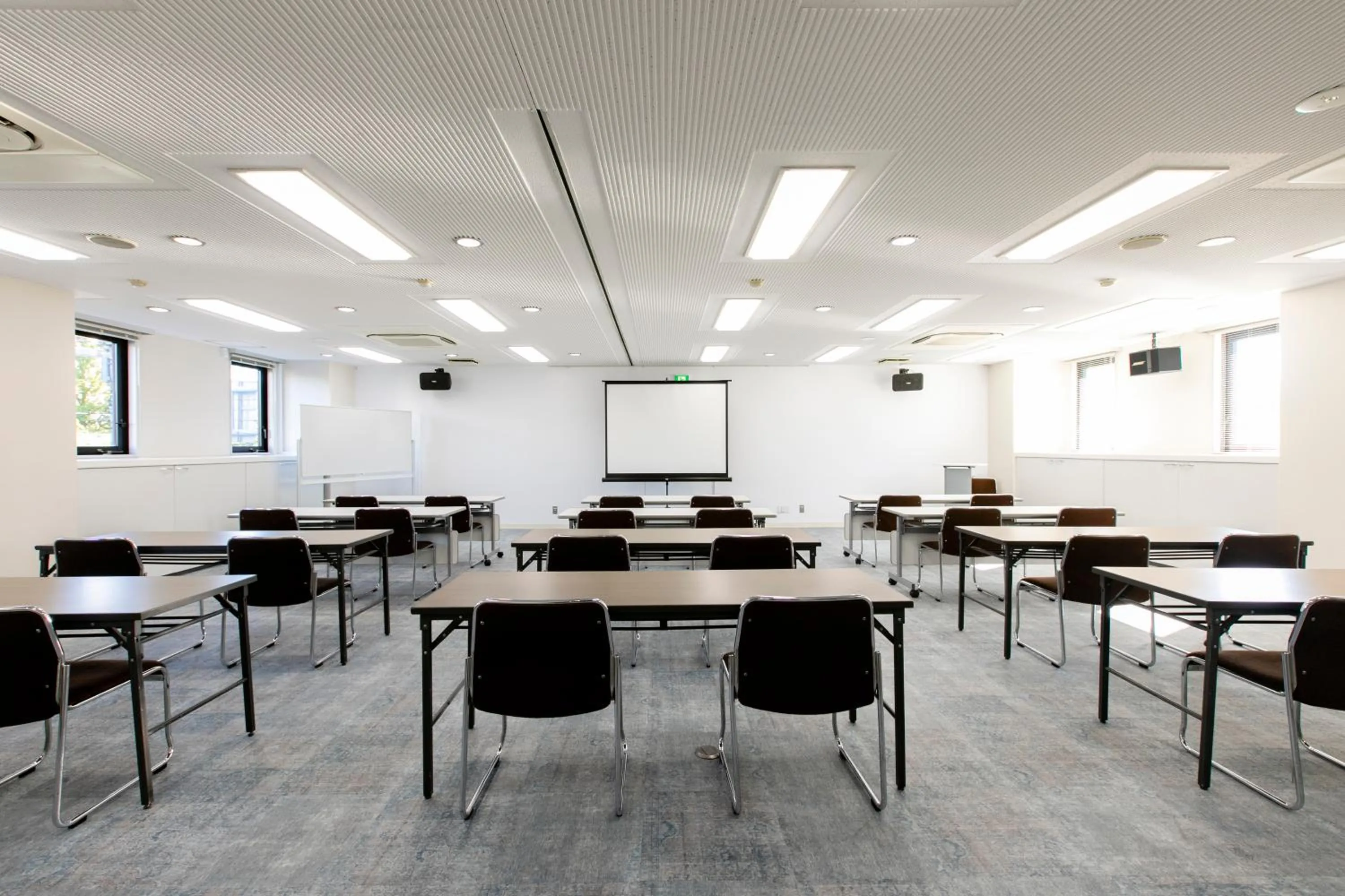 Meeting/conference room in Hotel Wing International Sagamihara