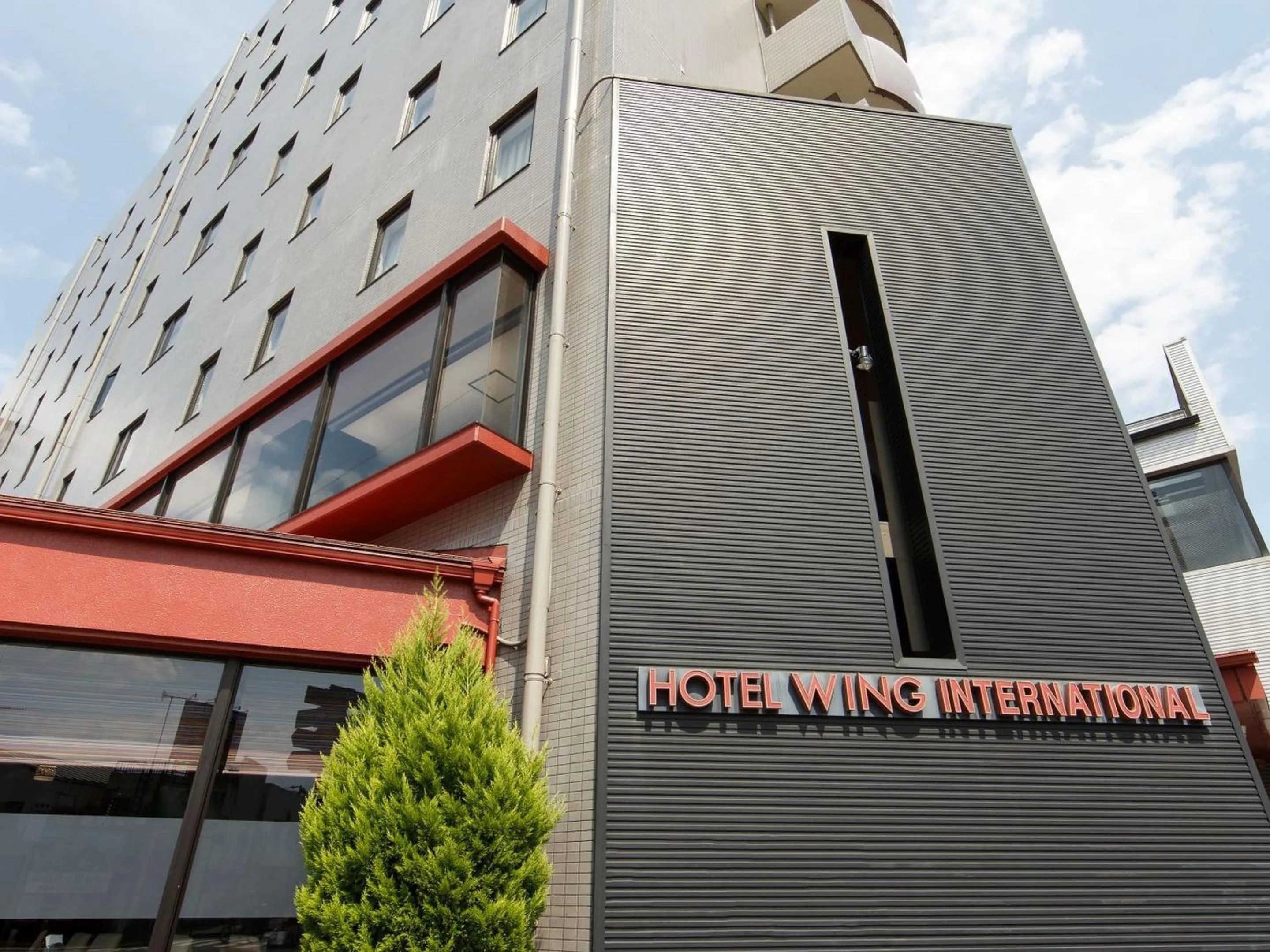 Property building in Hotel Wing International Sagamihara