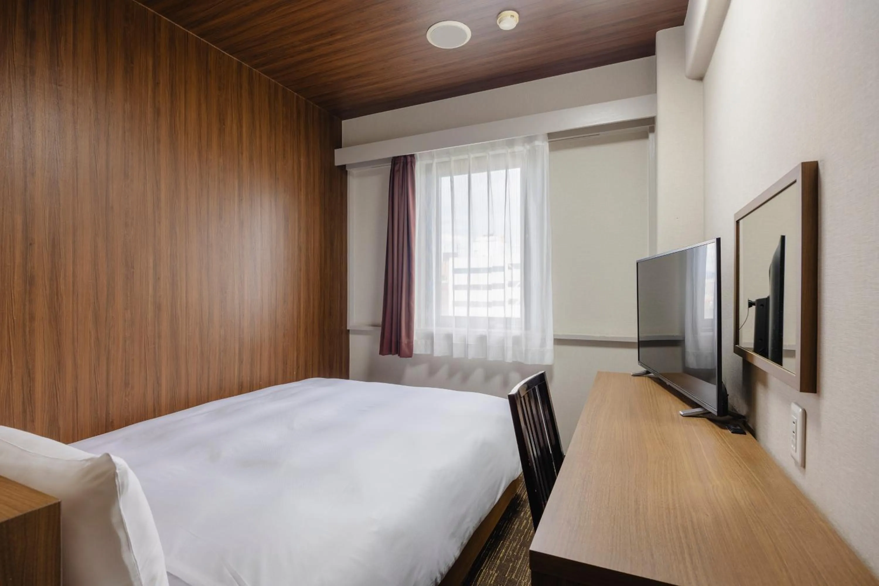 Photo of the whole room, Bed in Hotel Wing International Sagamihara