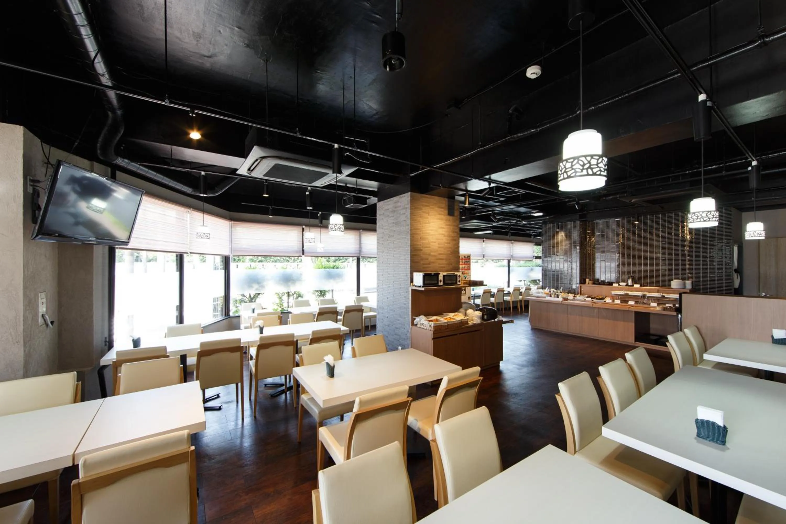 Restaurant/places to eat in Hotel Wing International Sagamihara