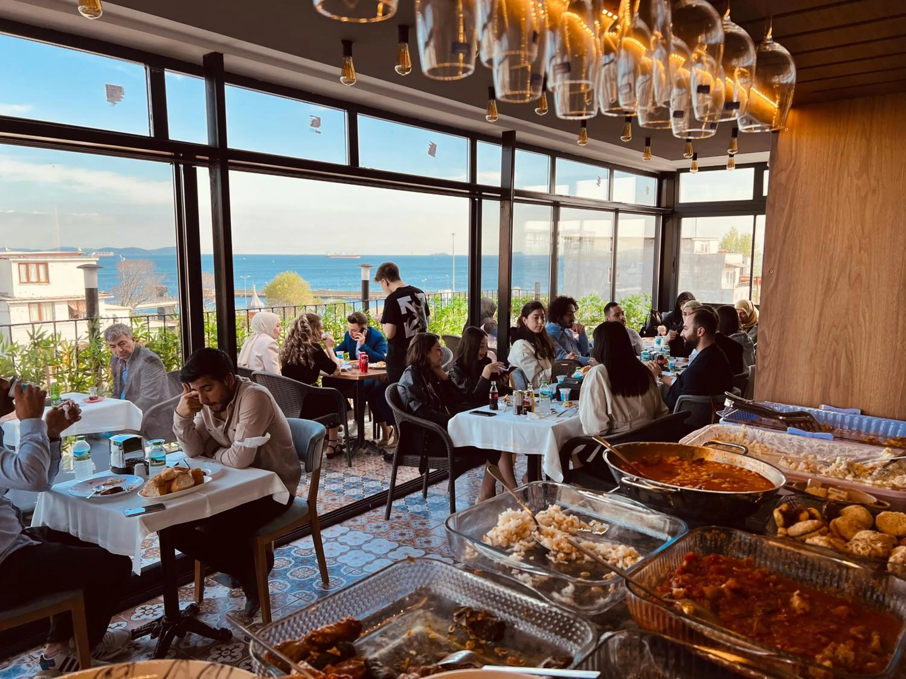 Restaurant/places to eat in PALMERA OLD CITY