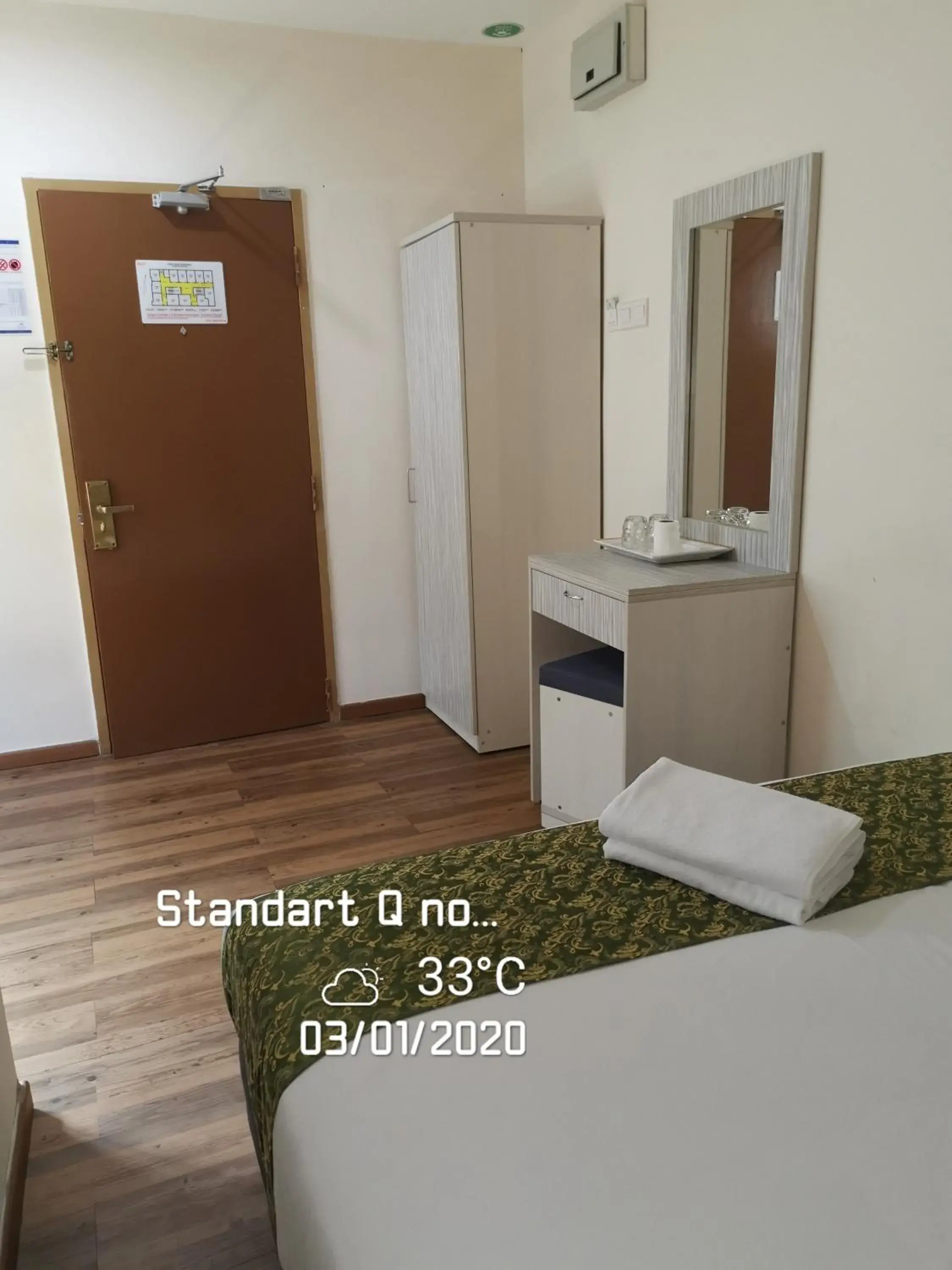 Standard Queen Room in Yeob Bay hotel Ampang Standard Queen Room in Yeob Bay hotel Ampang