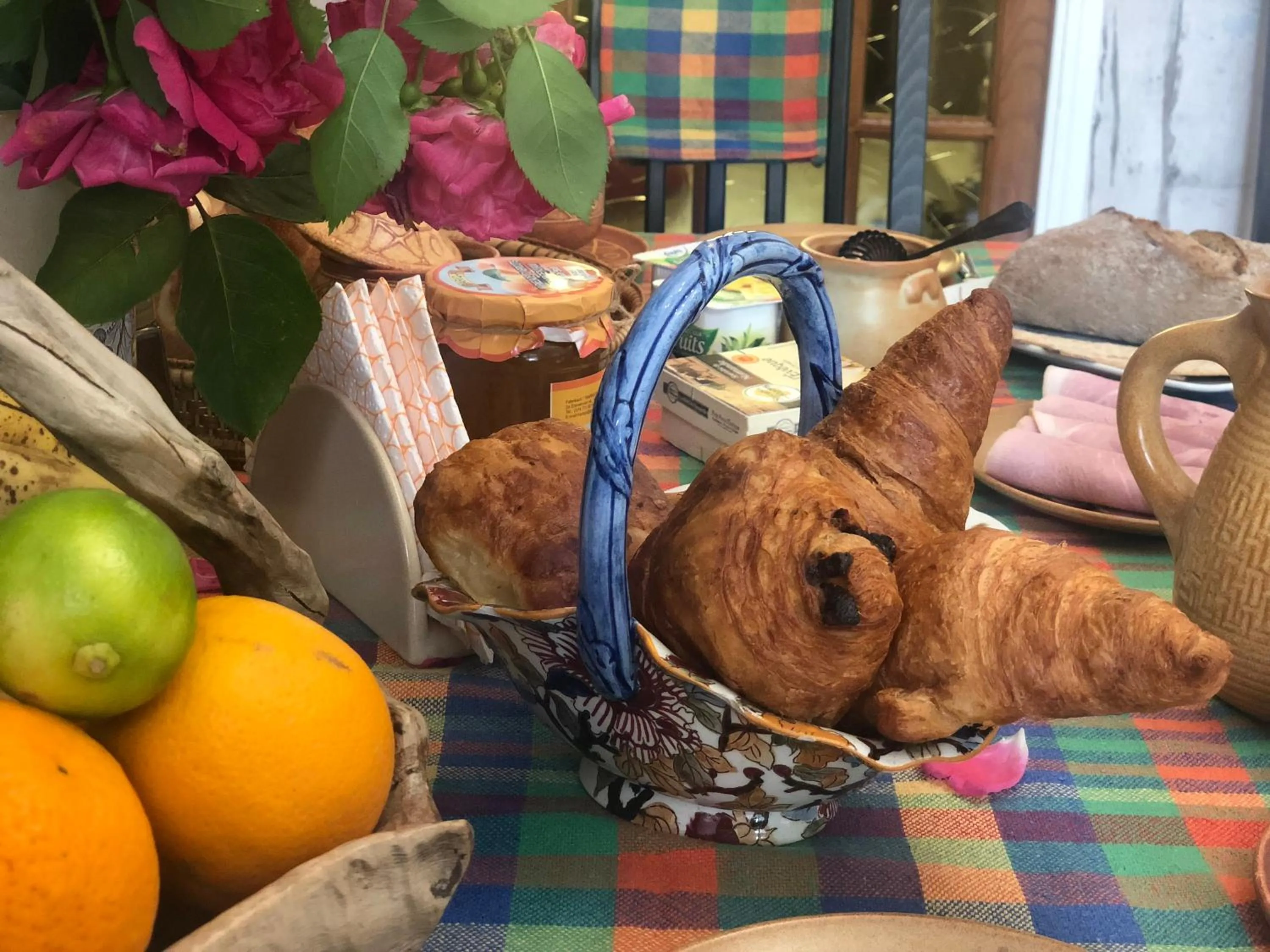 Breakfast in SOL'ANGE Maison d'Hotes