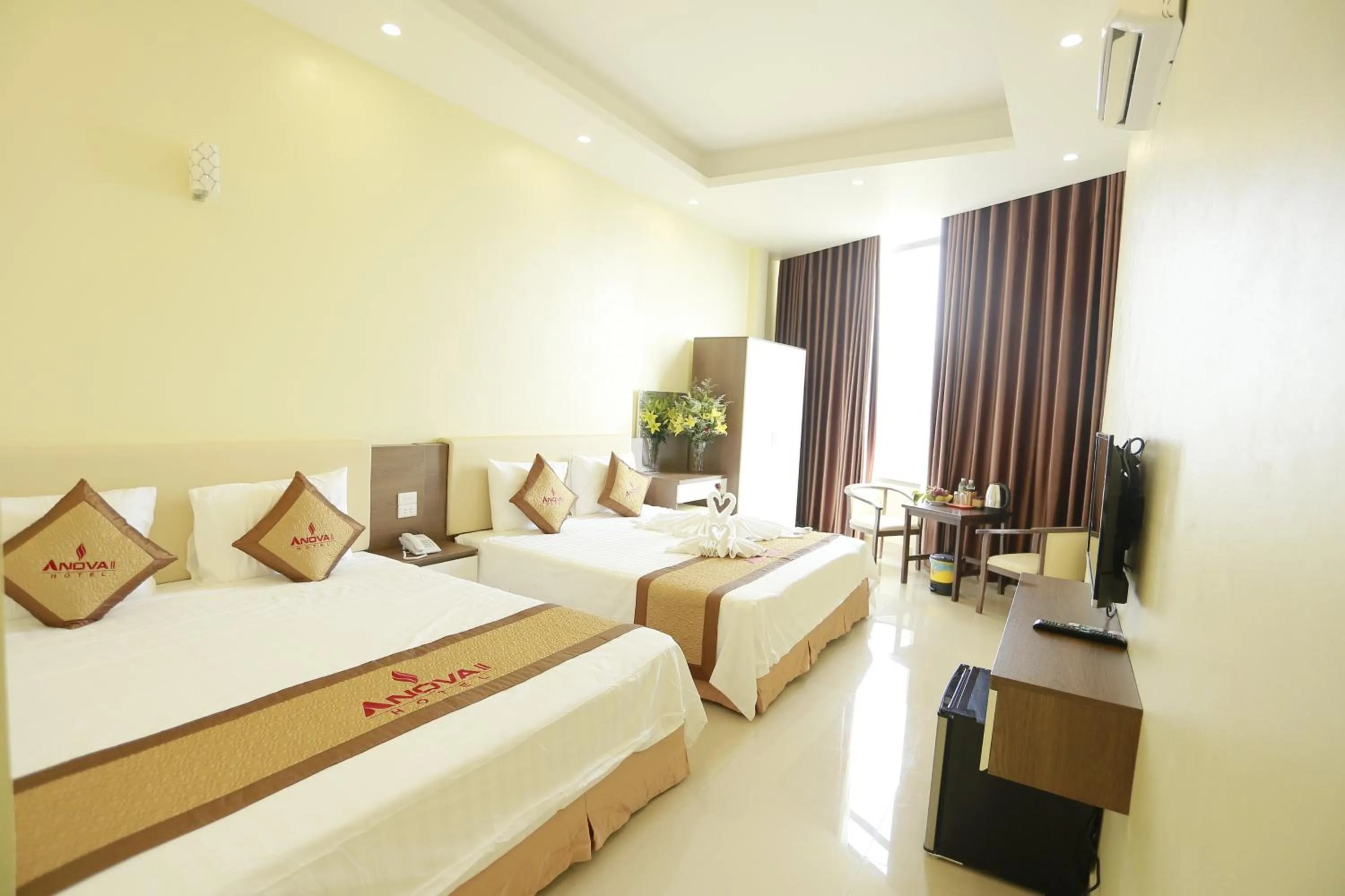 Bed in Anova 2 Hotel