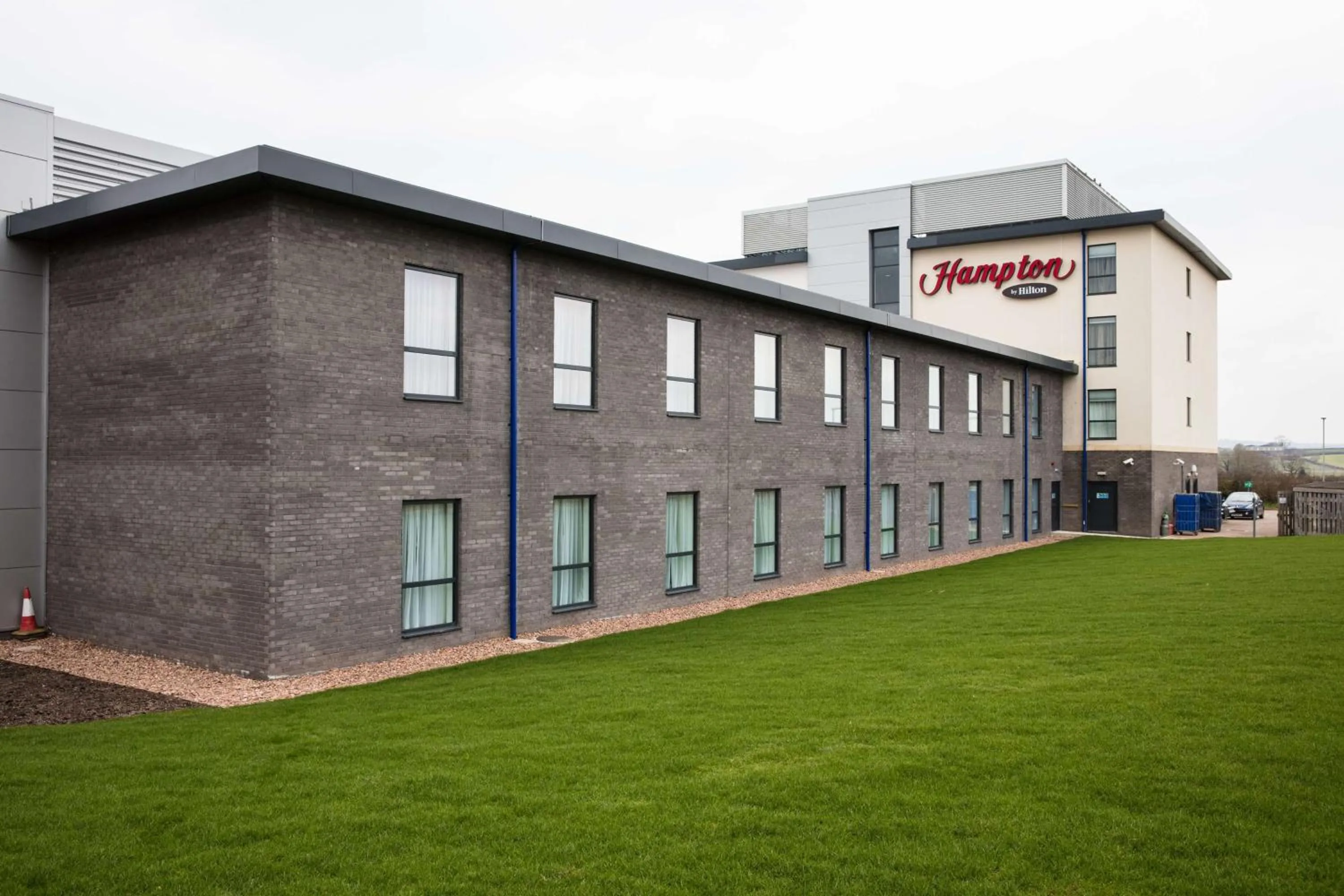 Property Building in Hampton By Hilton Exeter Airport
