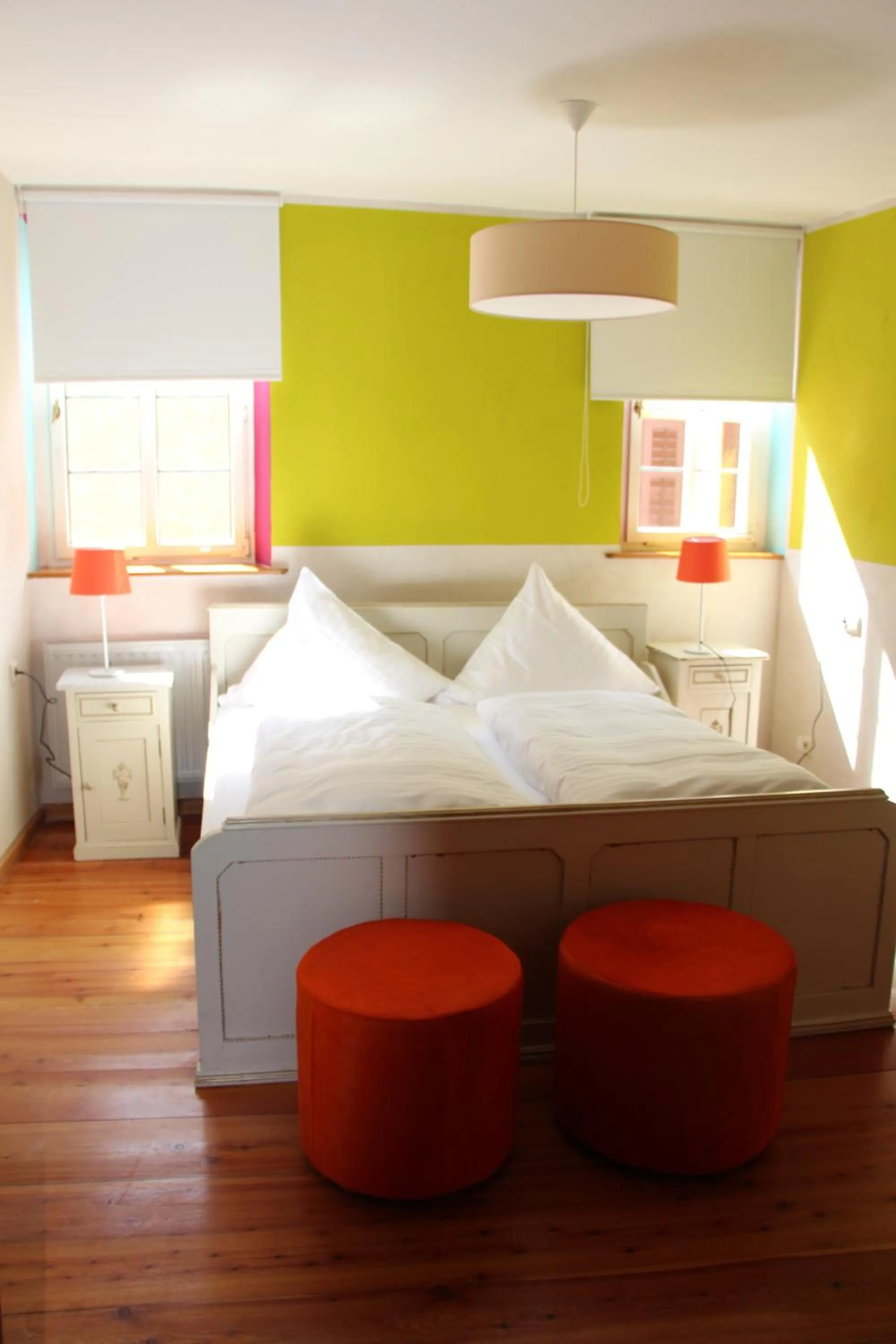 Day, Bed in Hotel Turmdieb