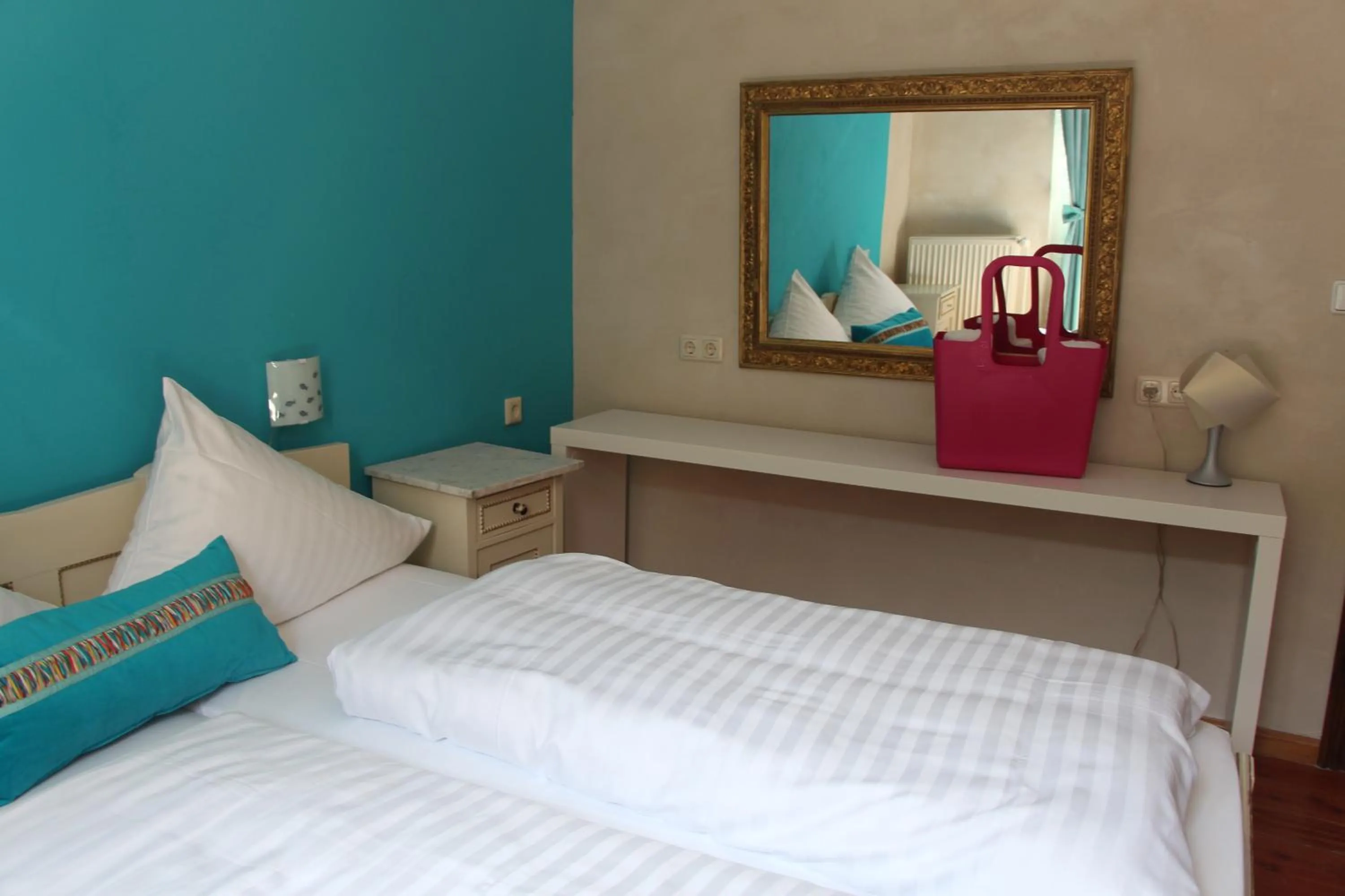 Photo of the whole room, Bed in Hotel Turmdieb