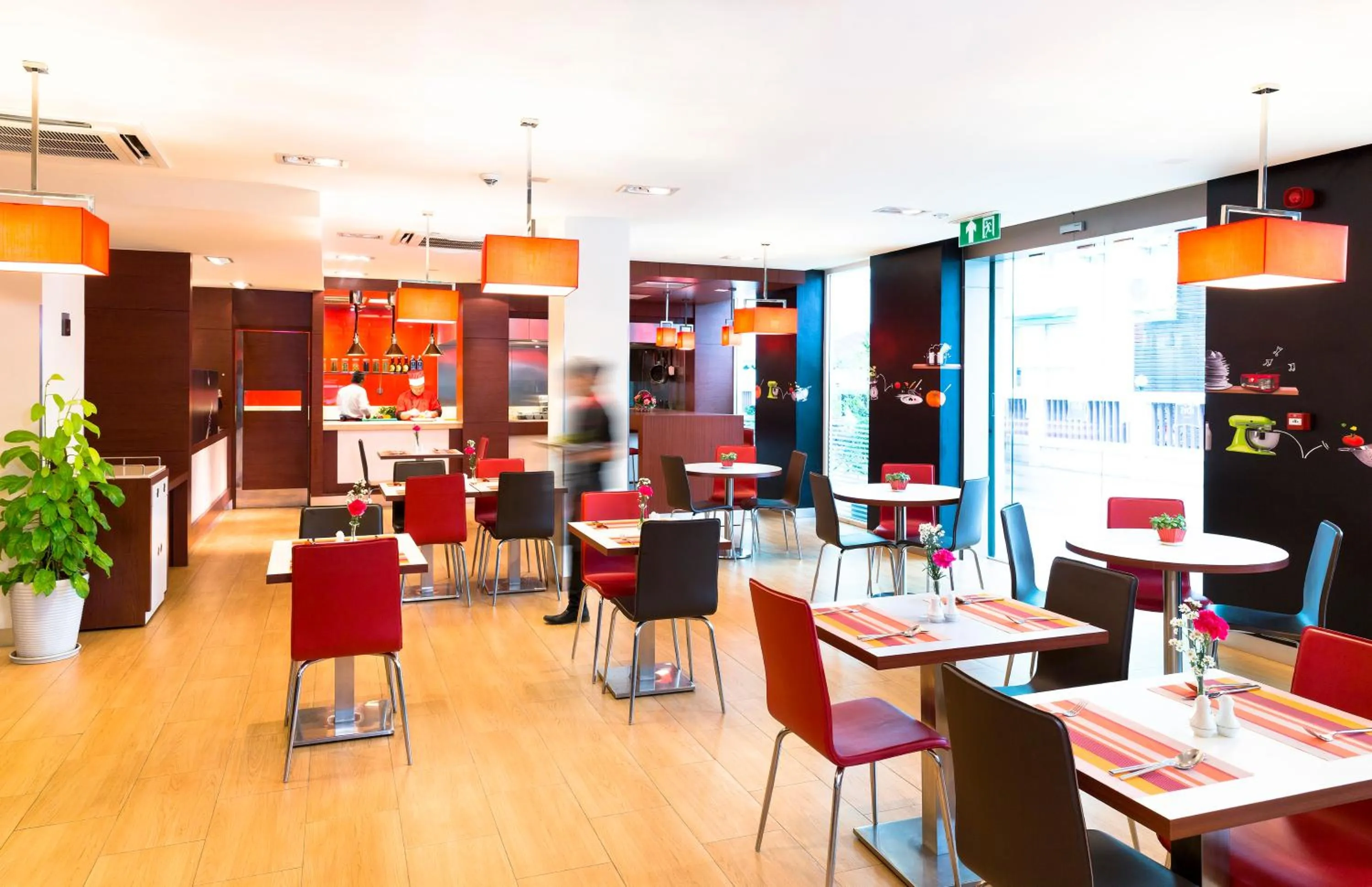 Restaurant/places to eat in ibis Vientiane Nam Phu