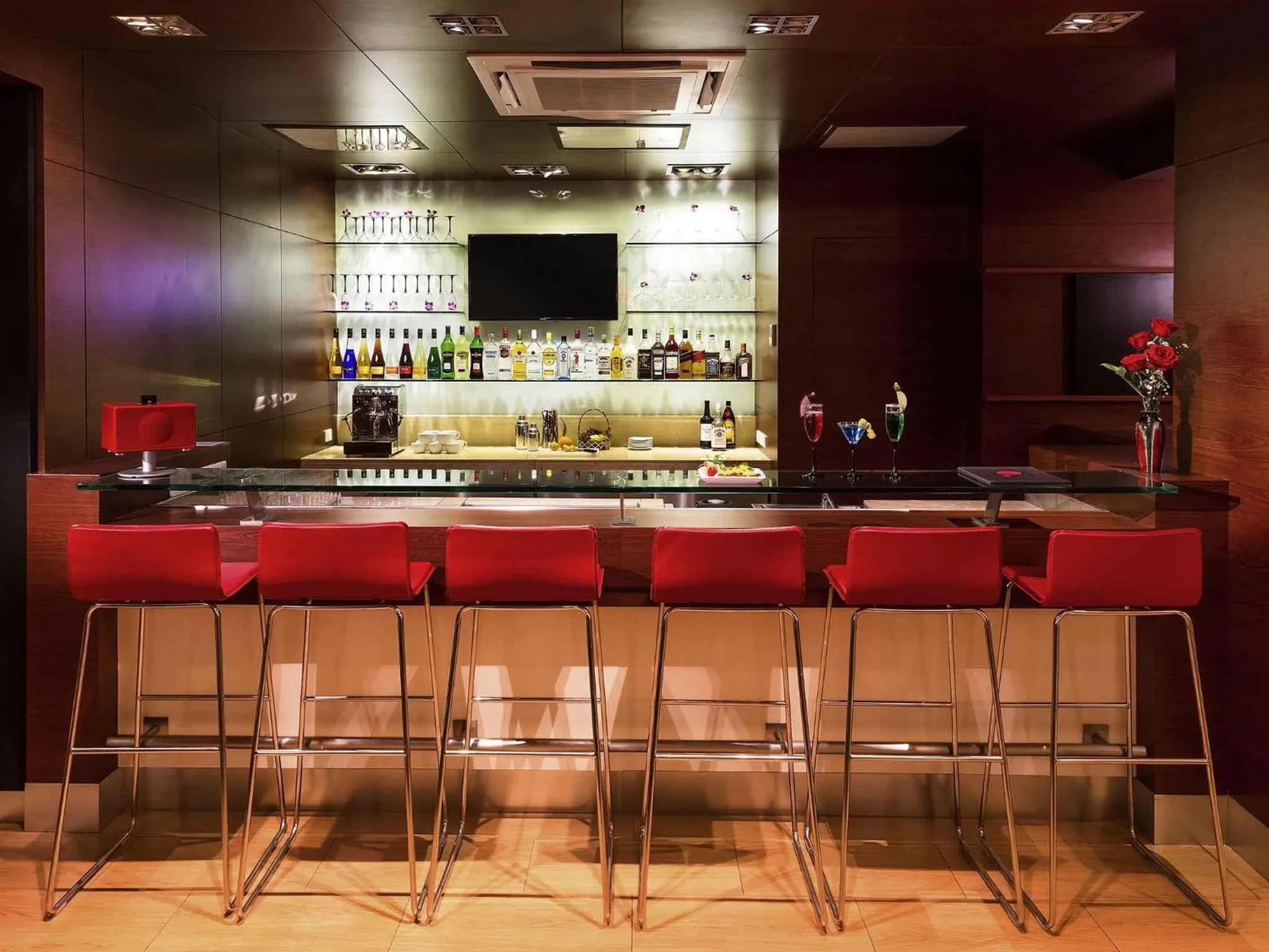 Lounge or bar in ibis Vientiane Nam Phu